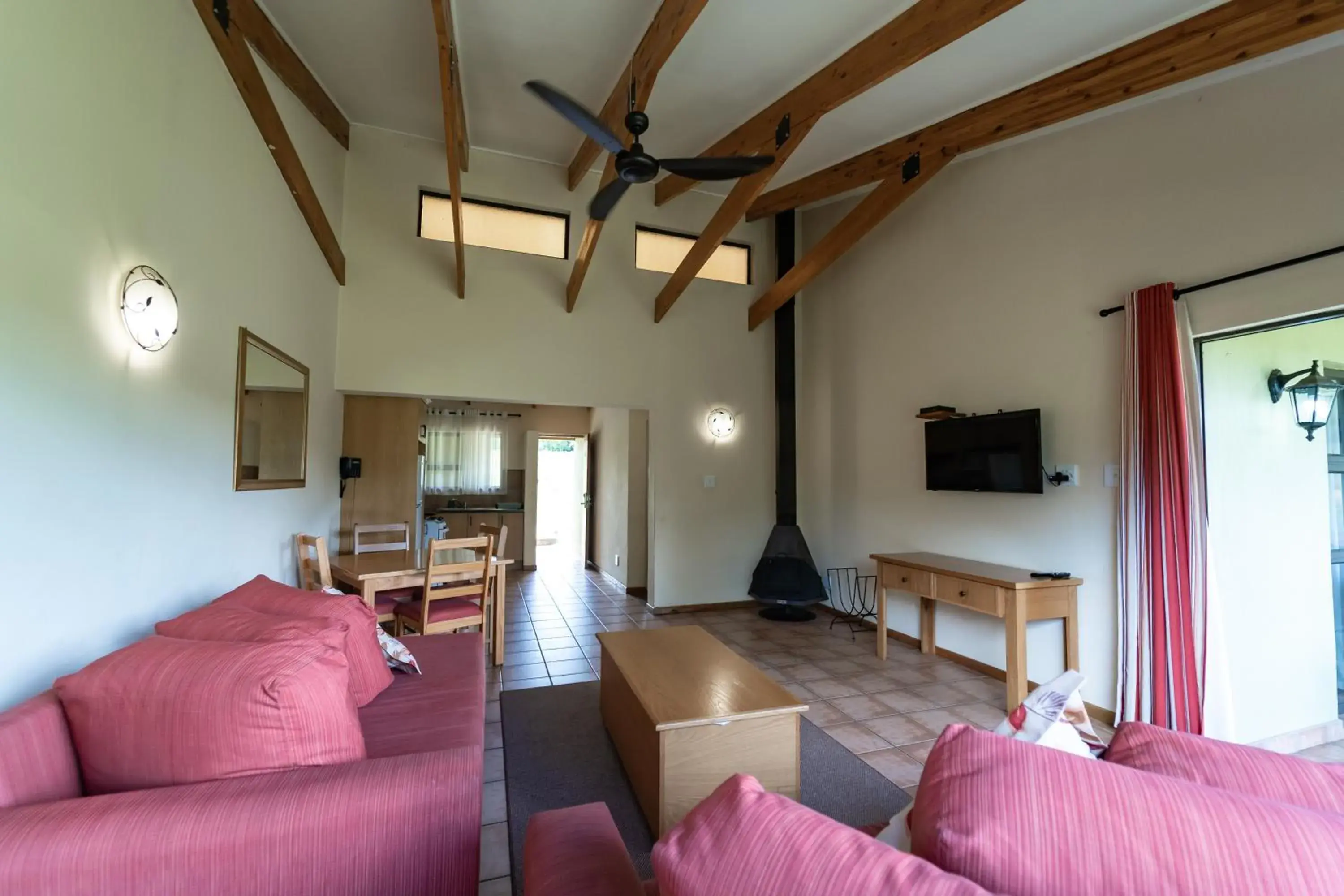 Photo of the whole room in Gooderson Monks Cowl Golf Resort Photo of the whole room in Gooderson Monks Cowl Golf Resort