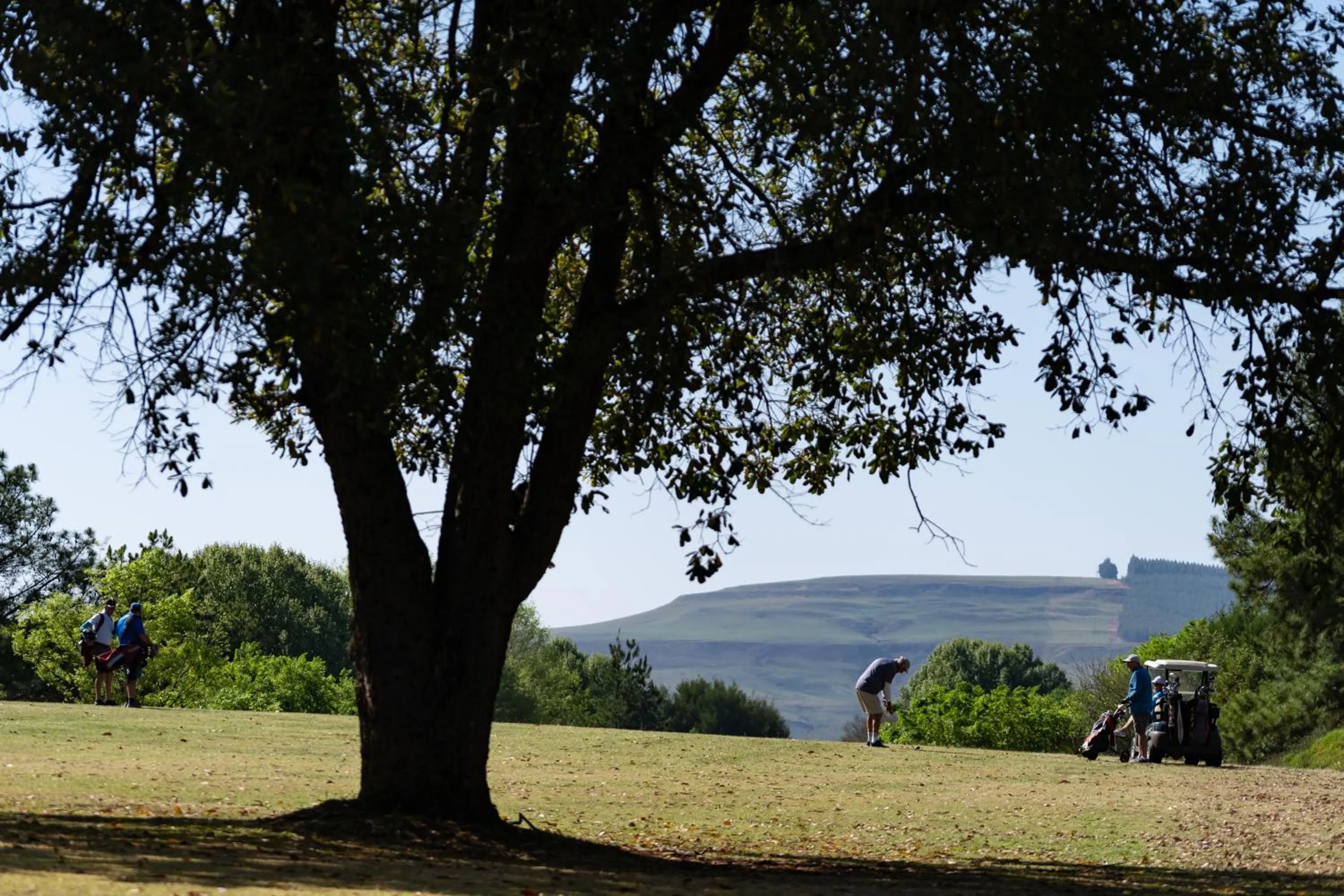 Activities in Gooderson Monks Cowl Golf Resort