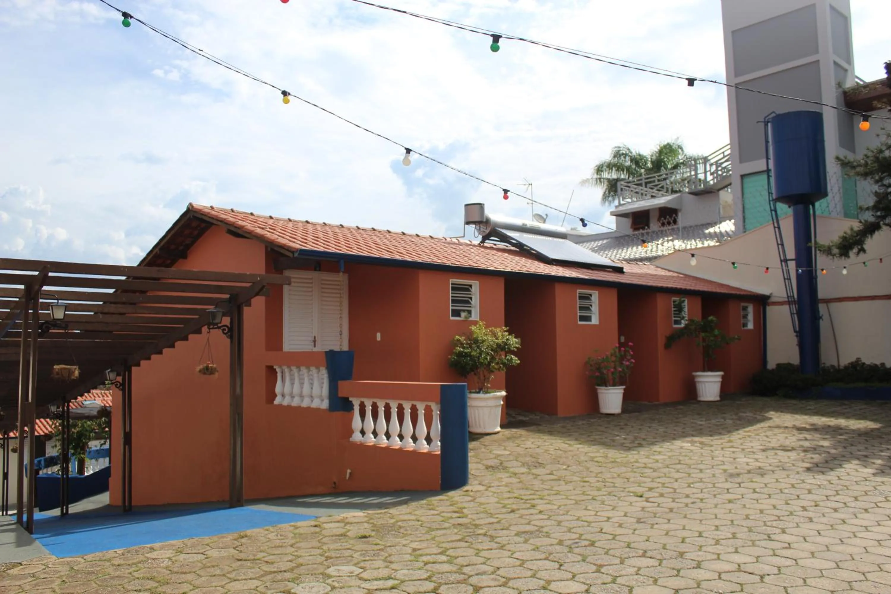 Property building in Pousada Encantos de Socorro
