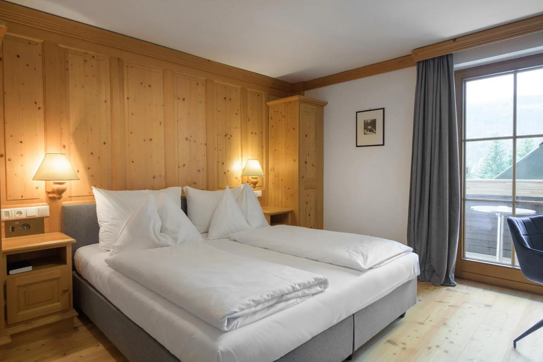 Bed in Hotel Moselebauer