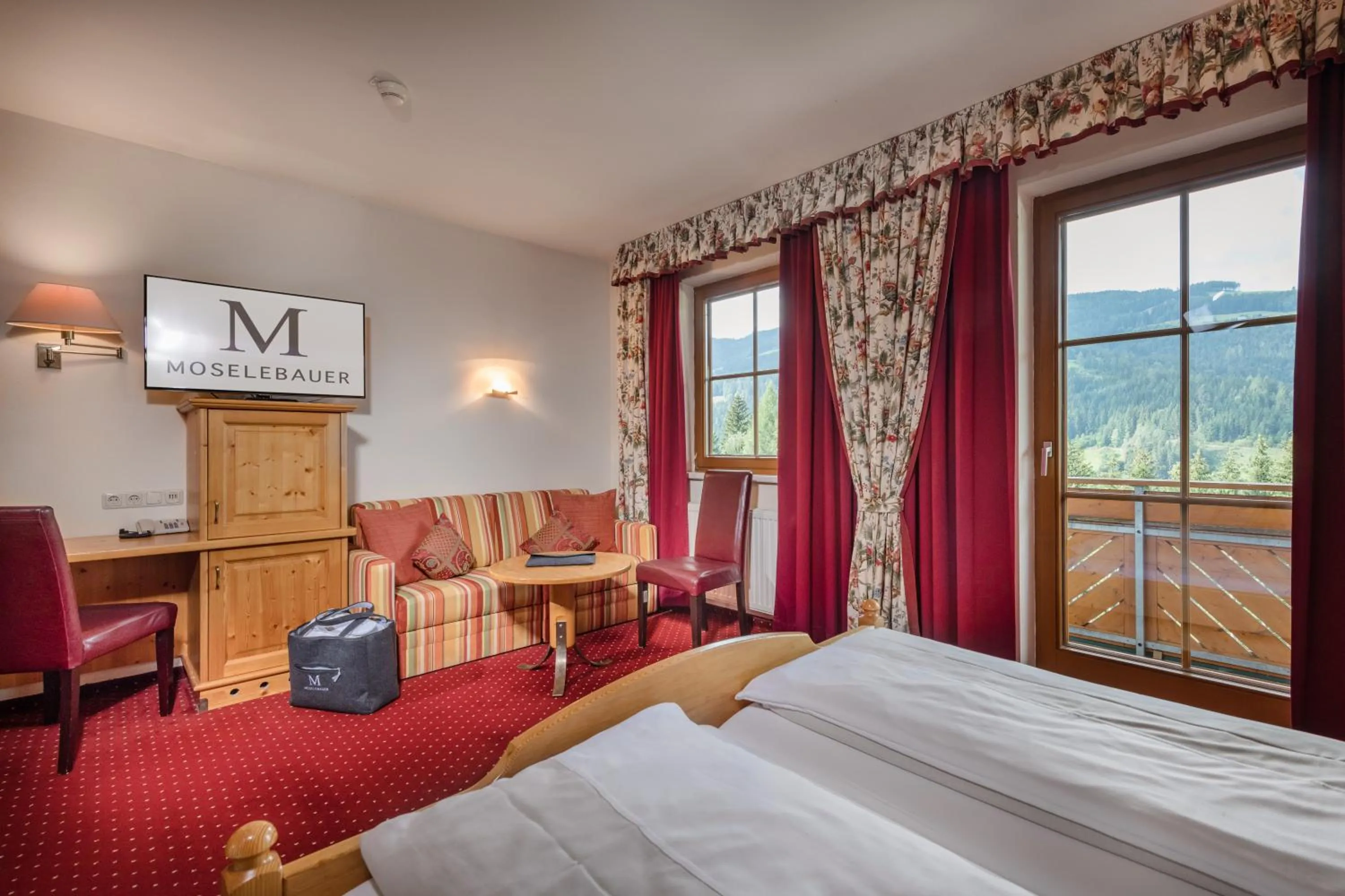 Photo of the whole room, Bed in Hotel Moselebauer