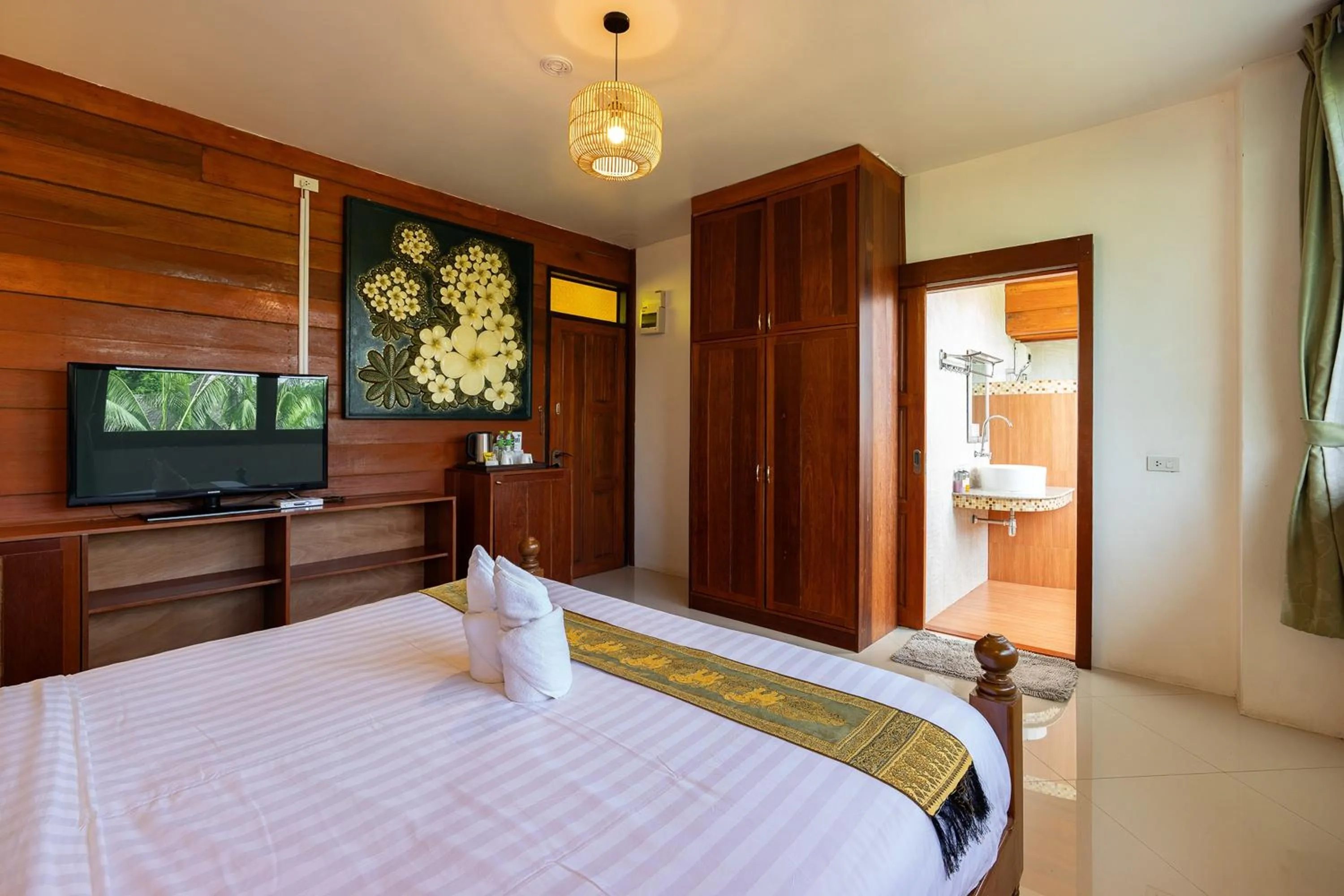 Bedroom in Romsak Lanna Resort