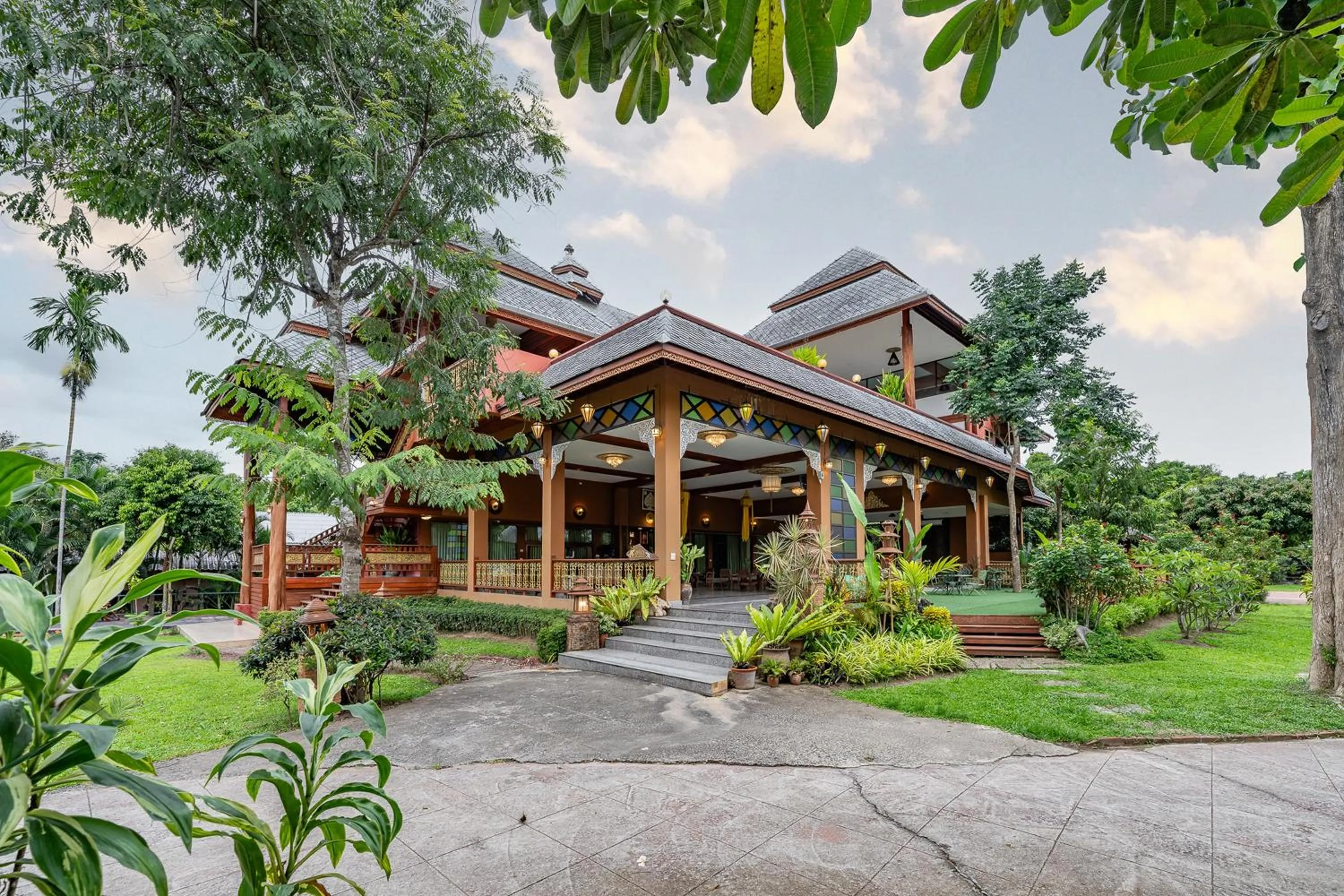 Property building in Romsak Lanna Resort