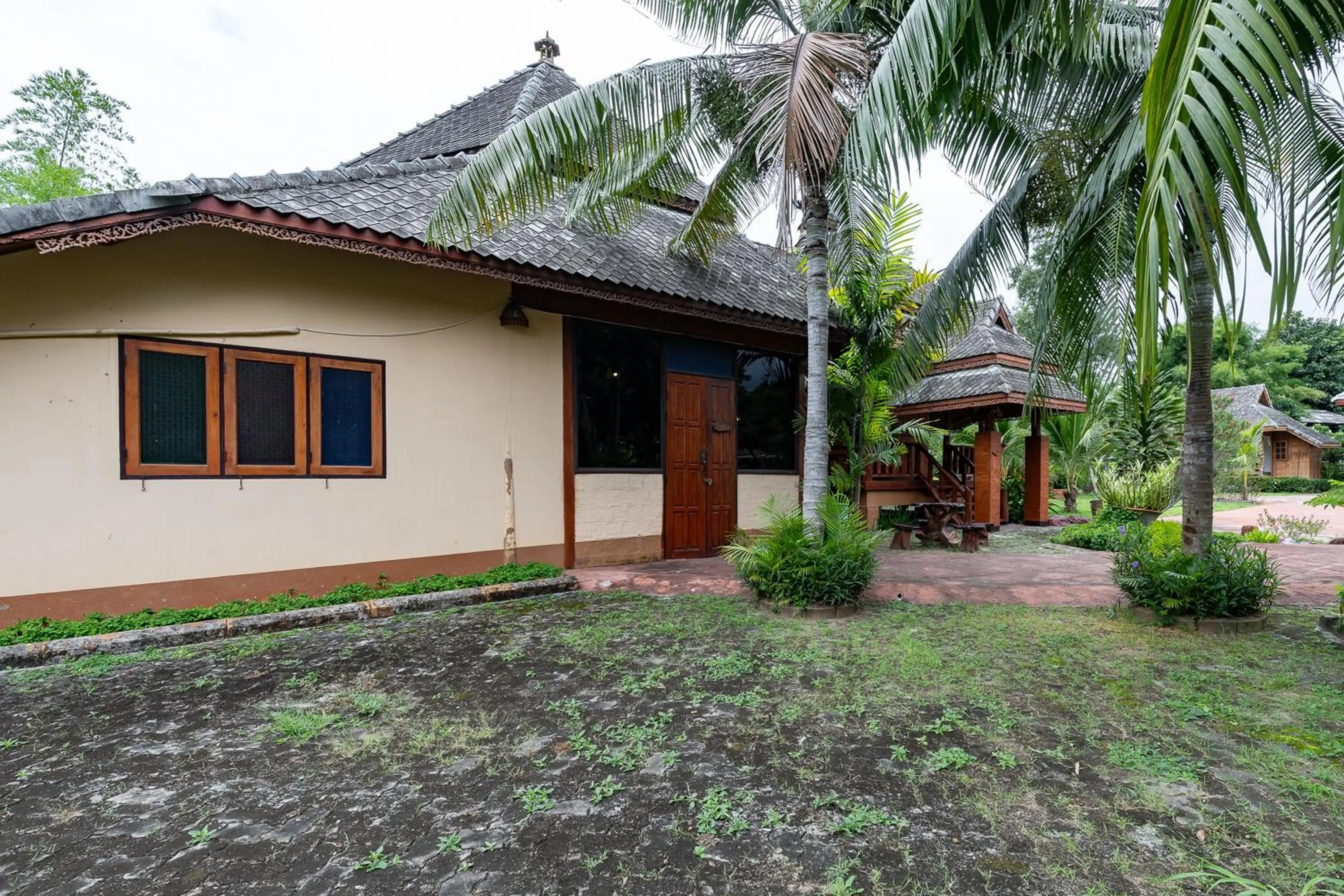 Property building in Romsak Lanna Resort