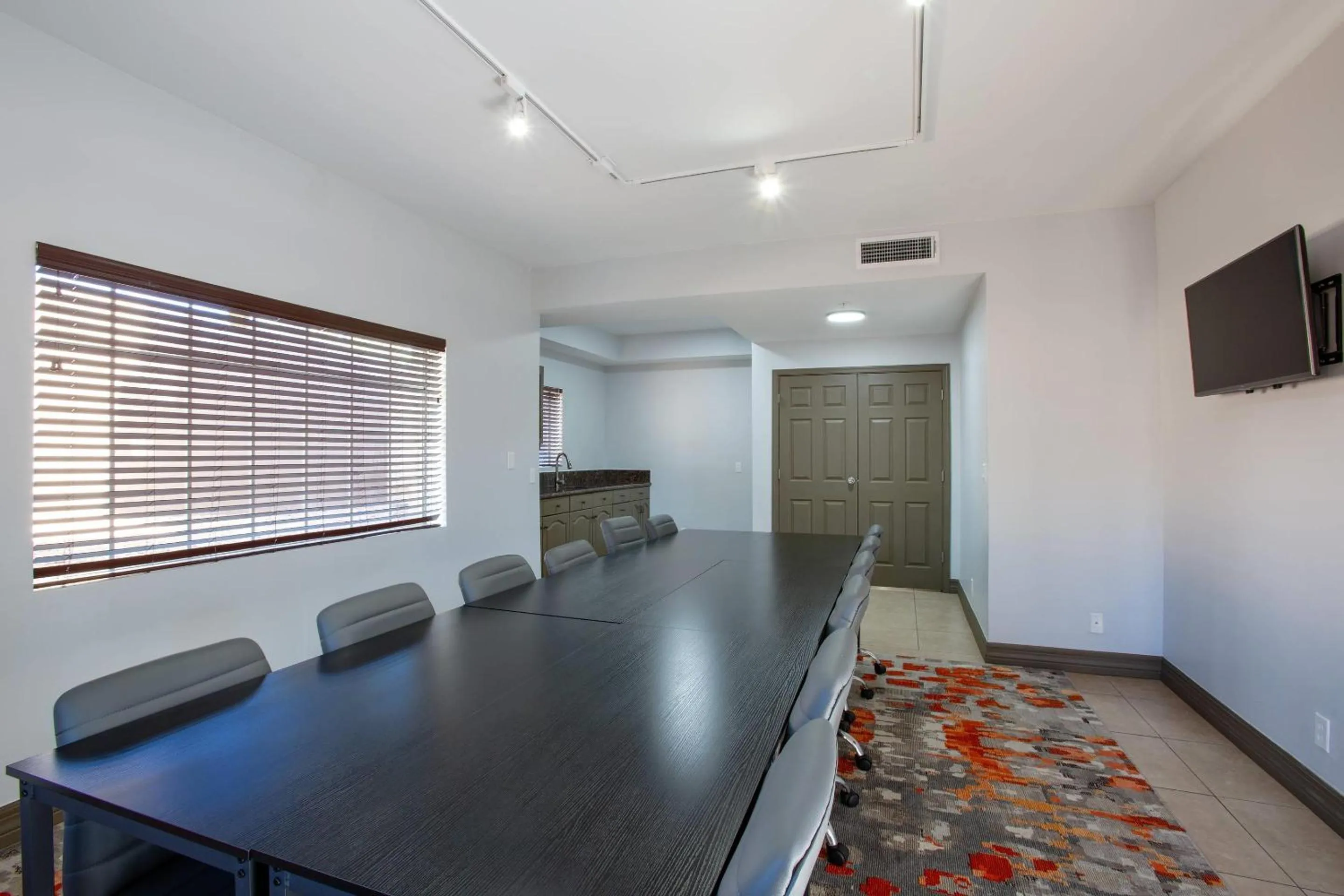 Meeting/conference room in Arroyo Pinion Hotel, an Ascend Collection Hotel