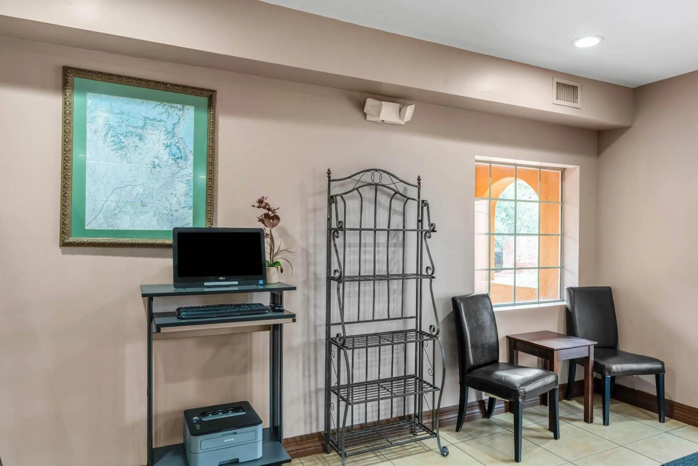 Business facilities in Arroyo Pinion Hotel, an Ascend Collection Hotel