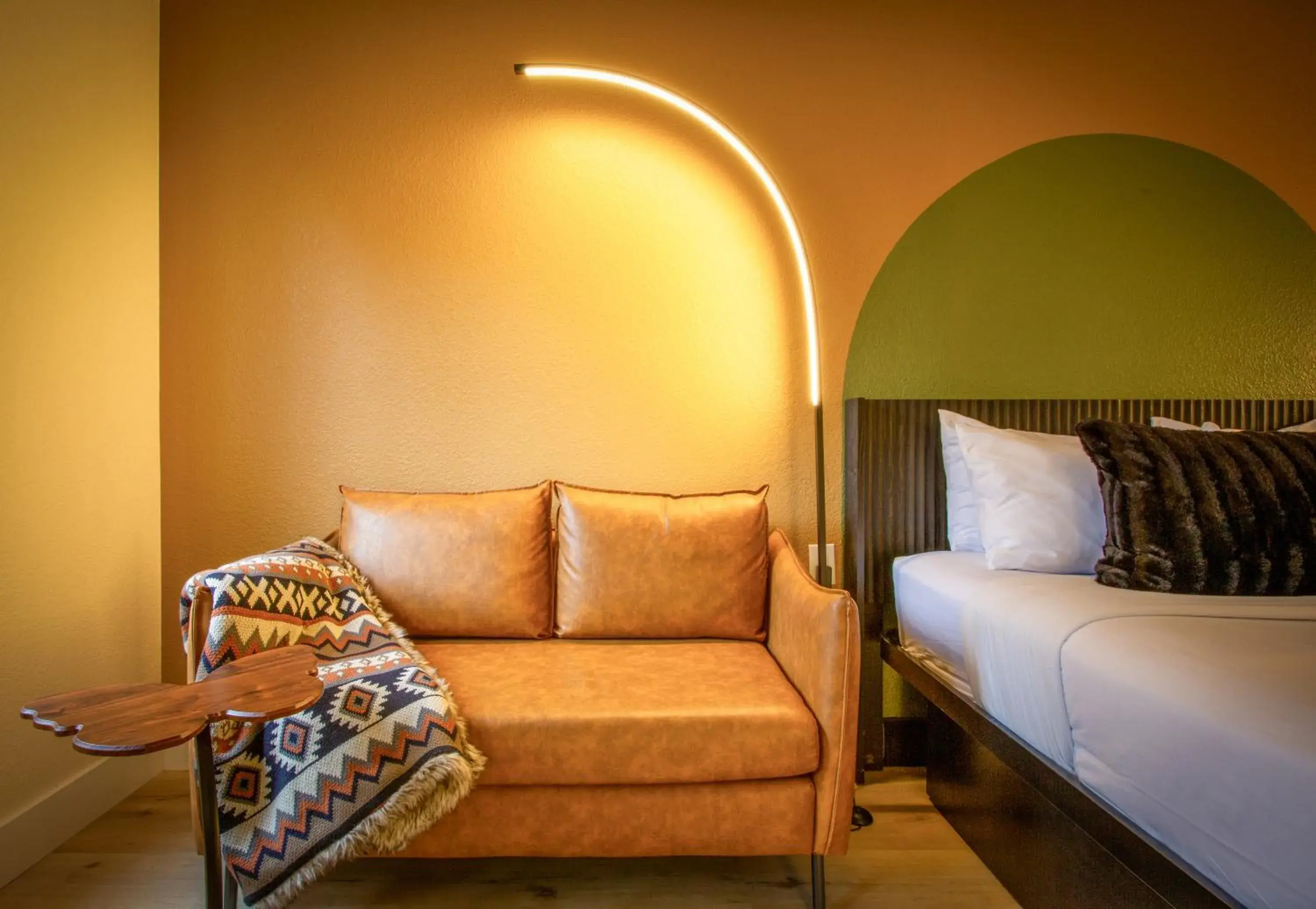 Seating area, Bed in Arroyo Pinion Hotel, an Ascend Collection Hotel Seating area, Bed in Arroyo Pinion Hotel, an Ascend Collection Hotel