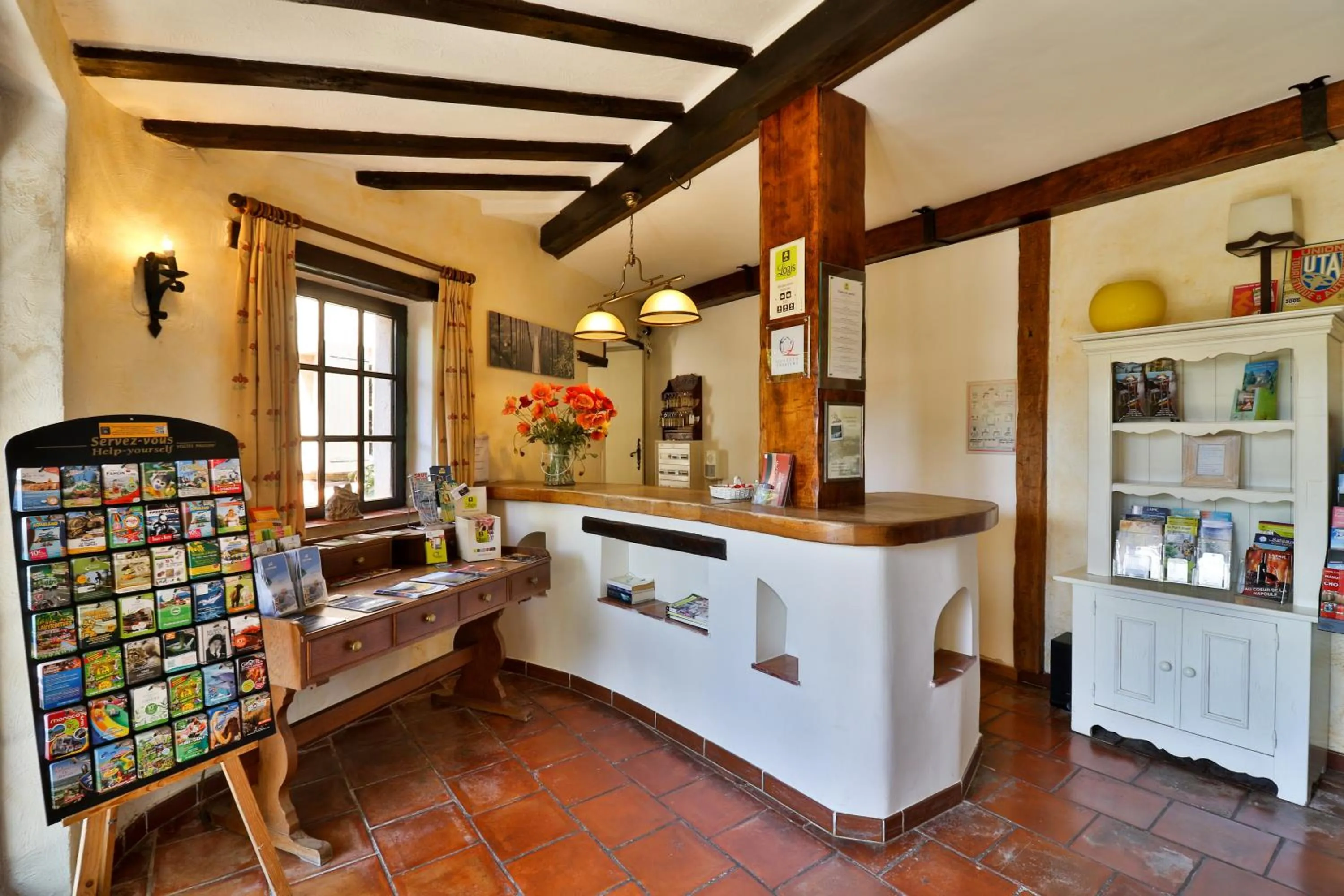 Lobby or reception in L'Estirado des Adrets