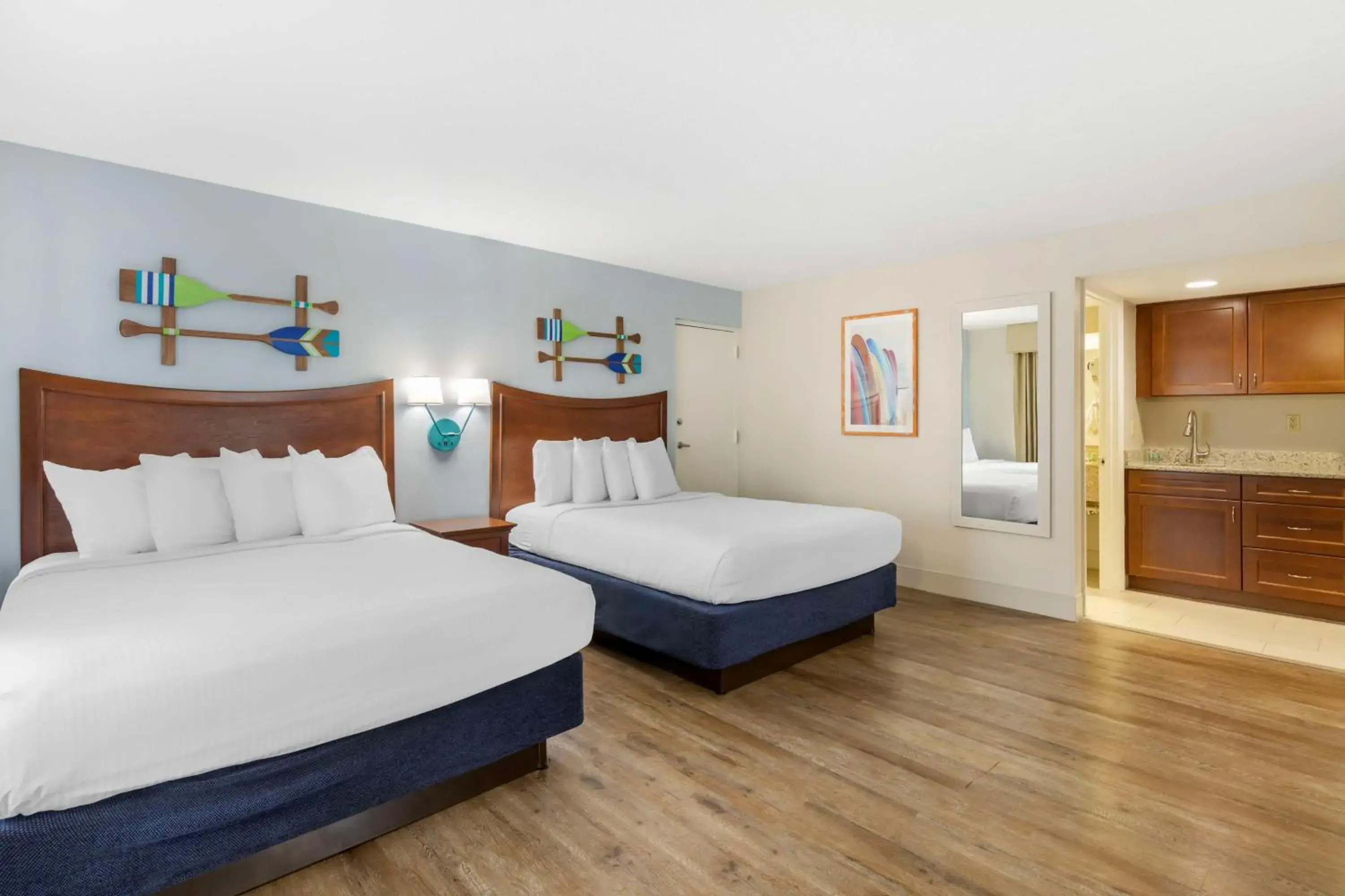 Bedroom, Bed in Best Western Cocoa Beach - Port Canaveral Bedroom, Bed in Best Western Cocoa Beach - Port Canaveral