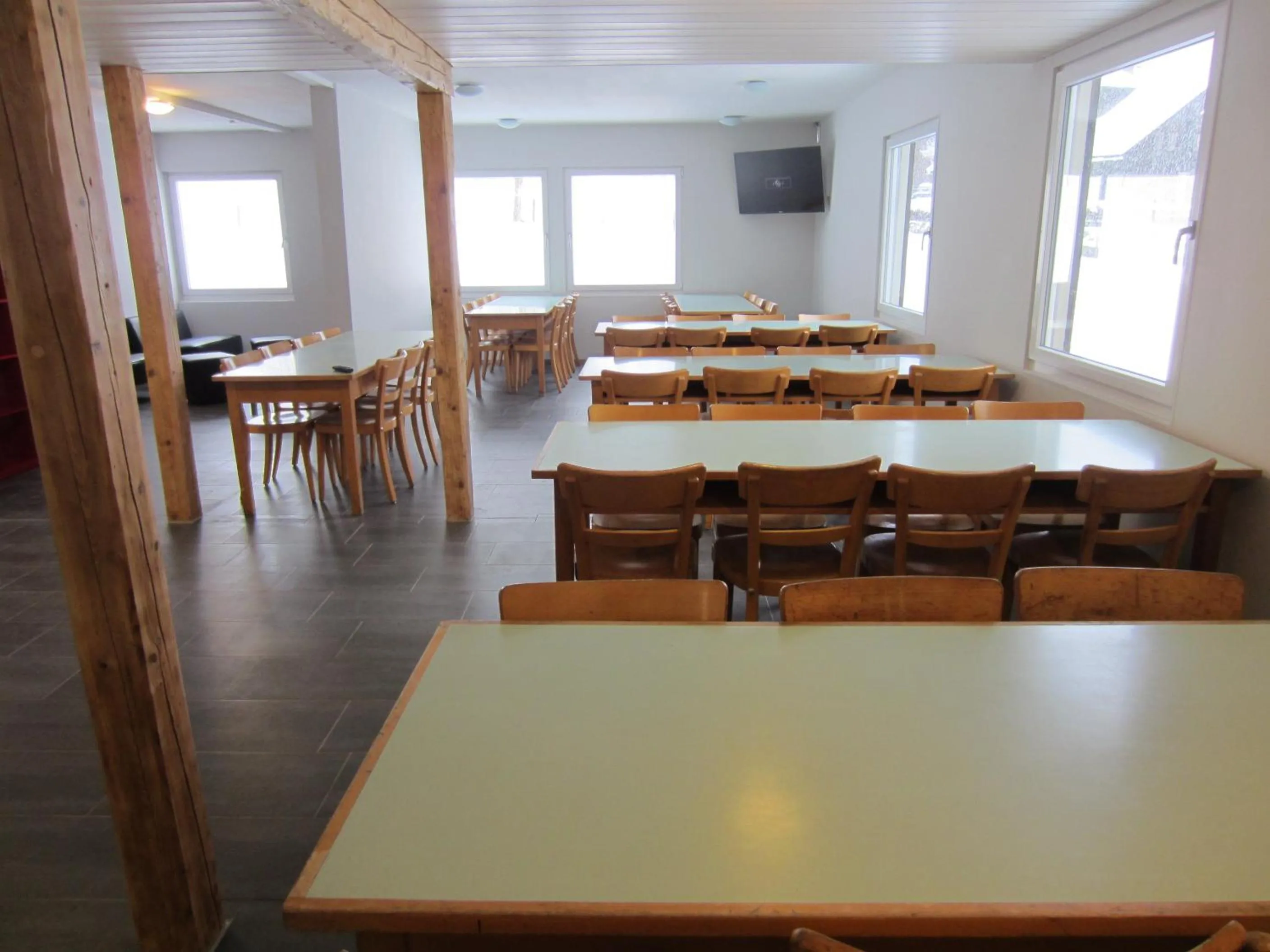 Area and facilities in Mountain Lodge Backpackercamp