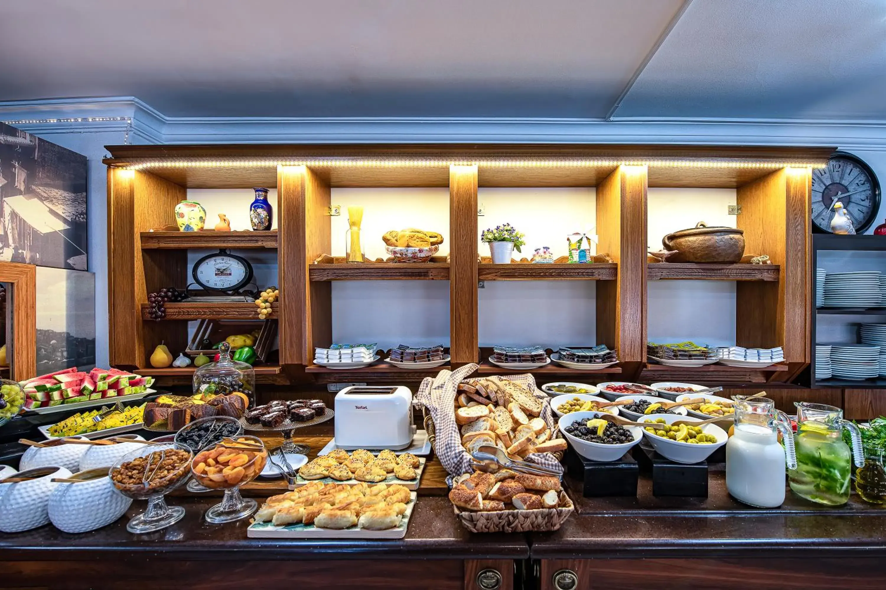 Restaurant/places to eat in Kozan City Hotel Restaurant/places to eat in Kozan City Hotel