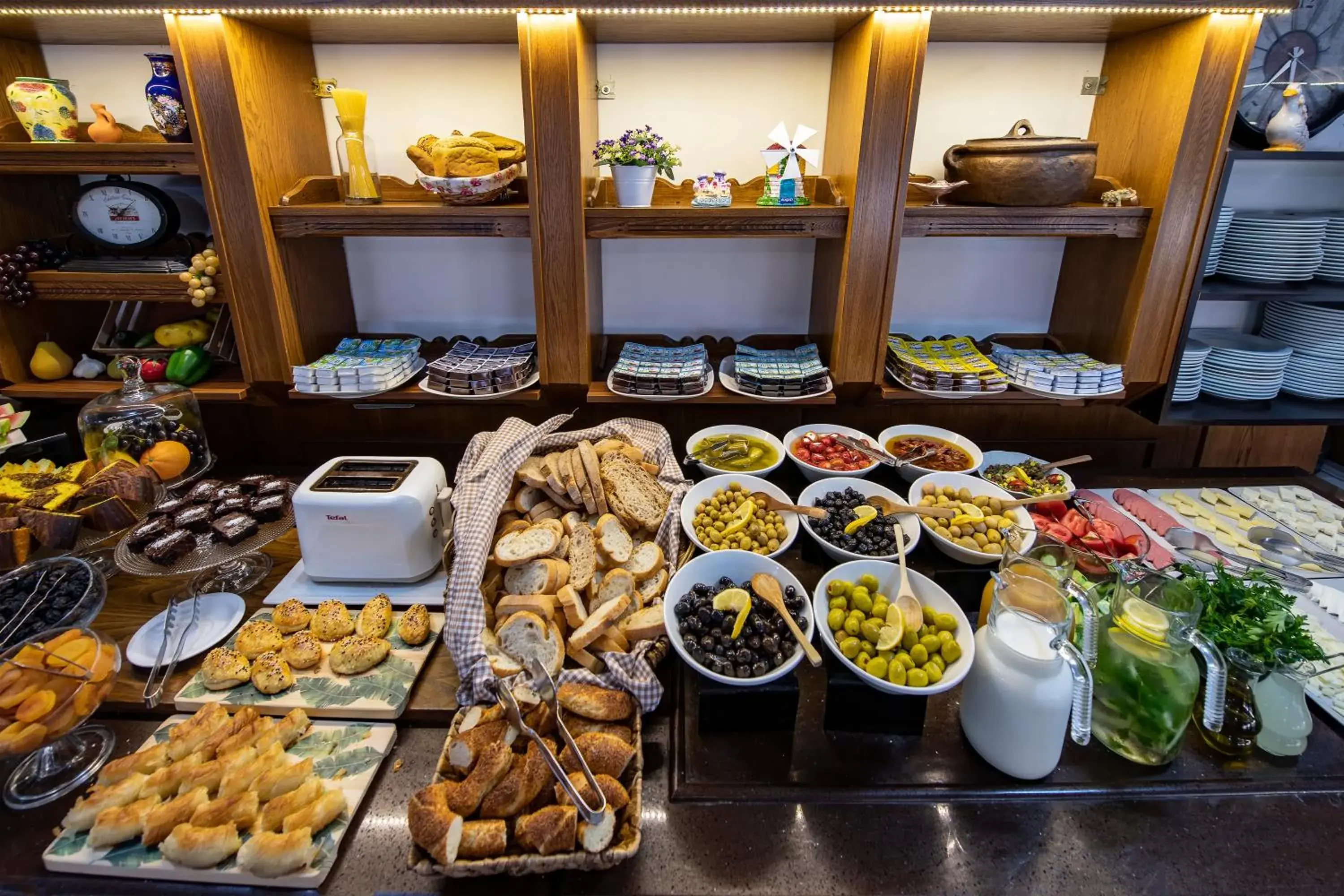 Restaurant/places to eat in Kozan City Hotel Restaurant/places to eat in Kozan City Hotel