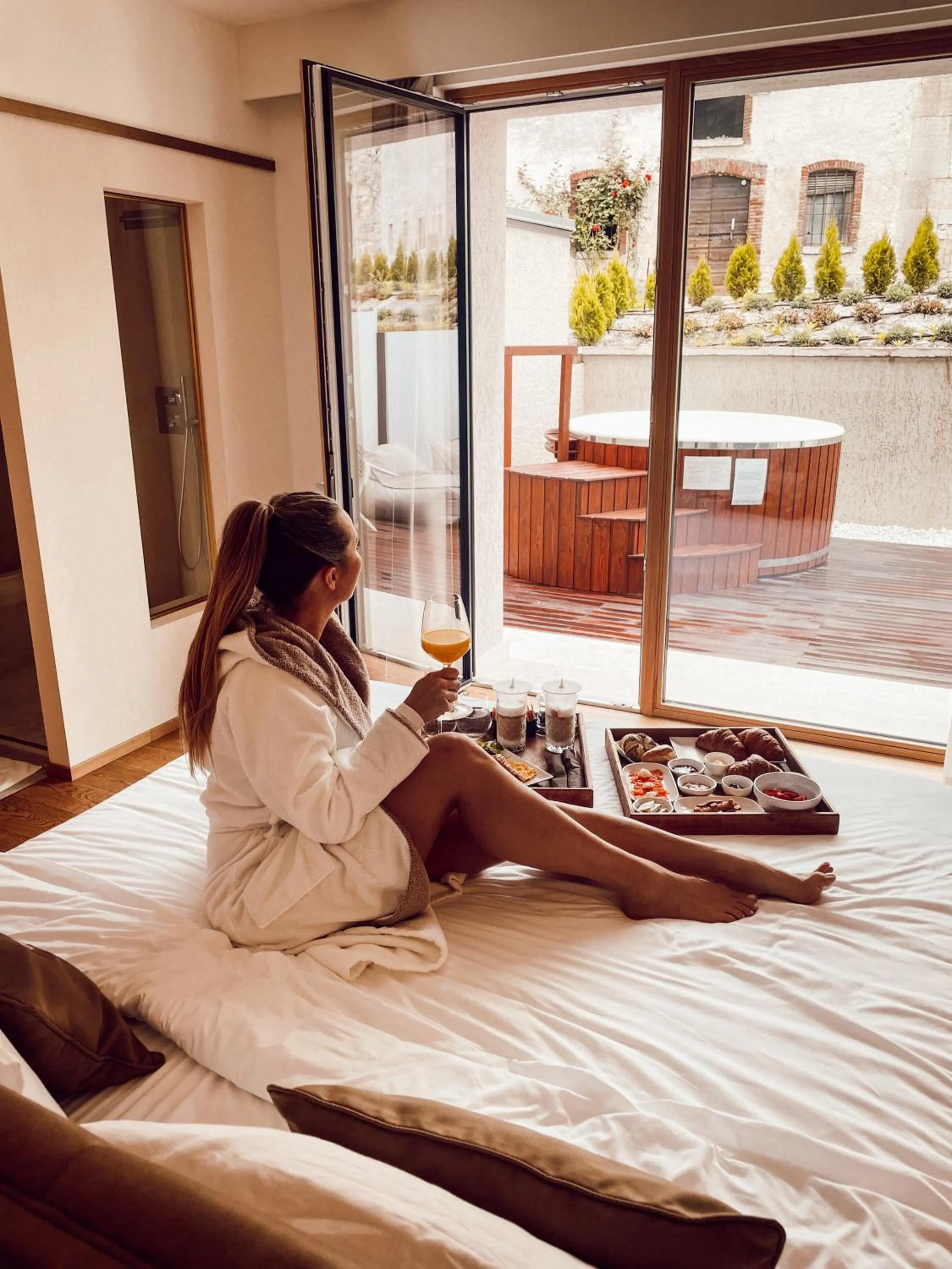 Patio, Bed in Relais Forte Benedek Wine & SPA - Adults Only