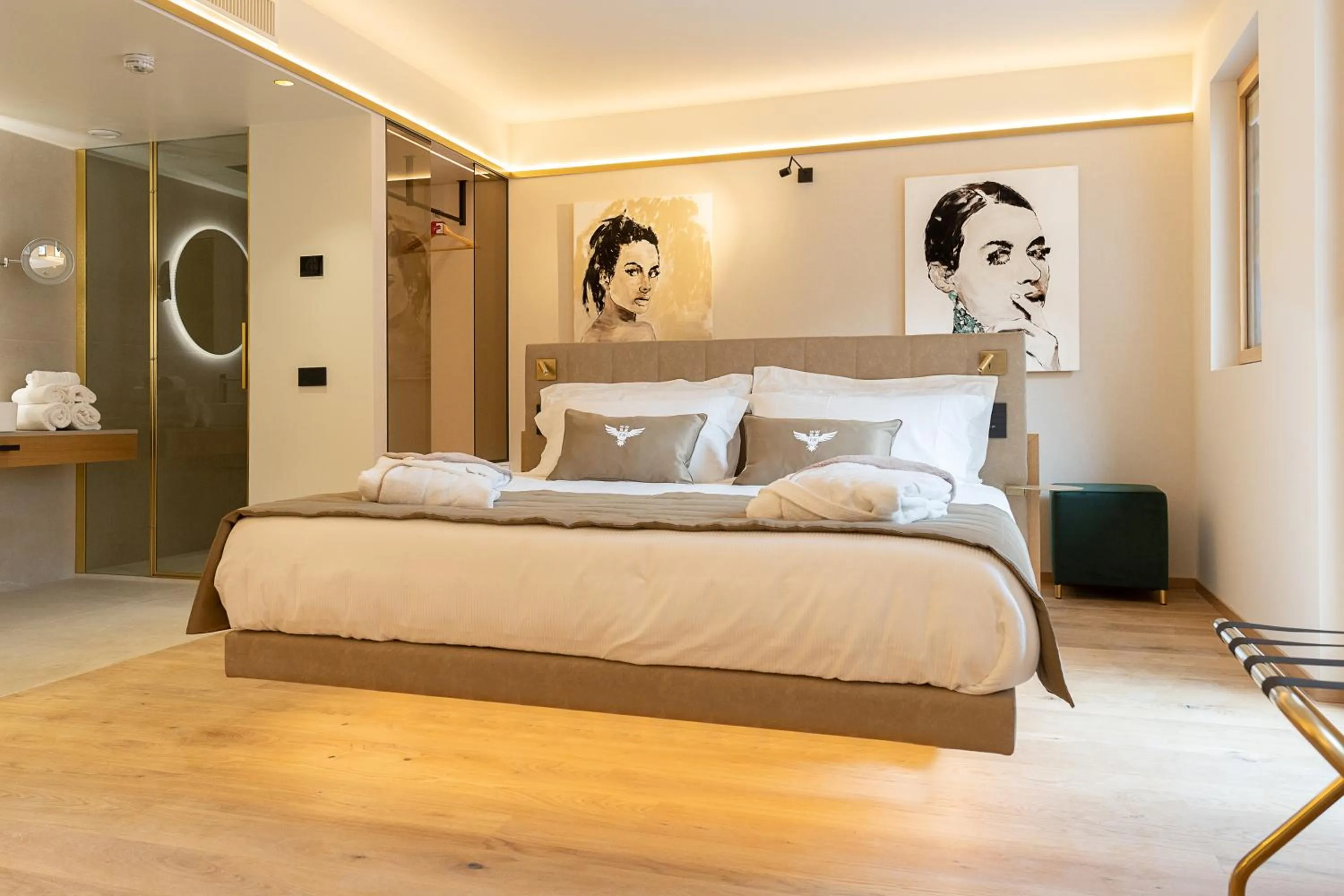 Shower, Bed in Relais Forte Benedek Wine & SPA - Adults Only