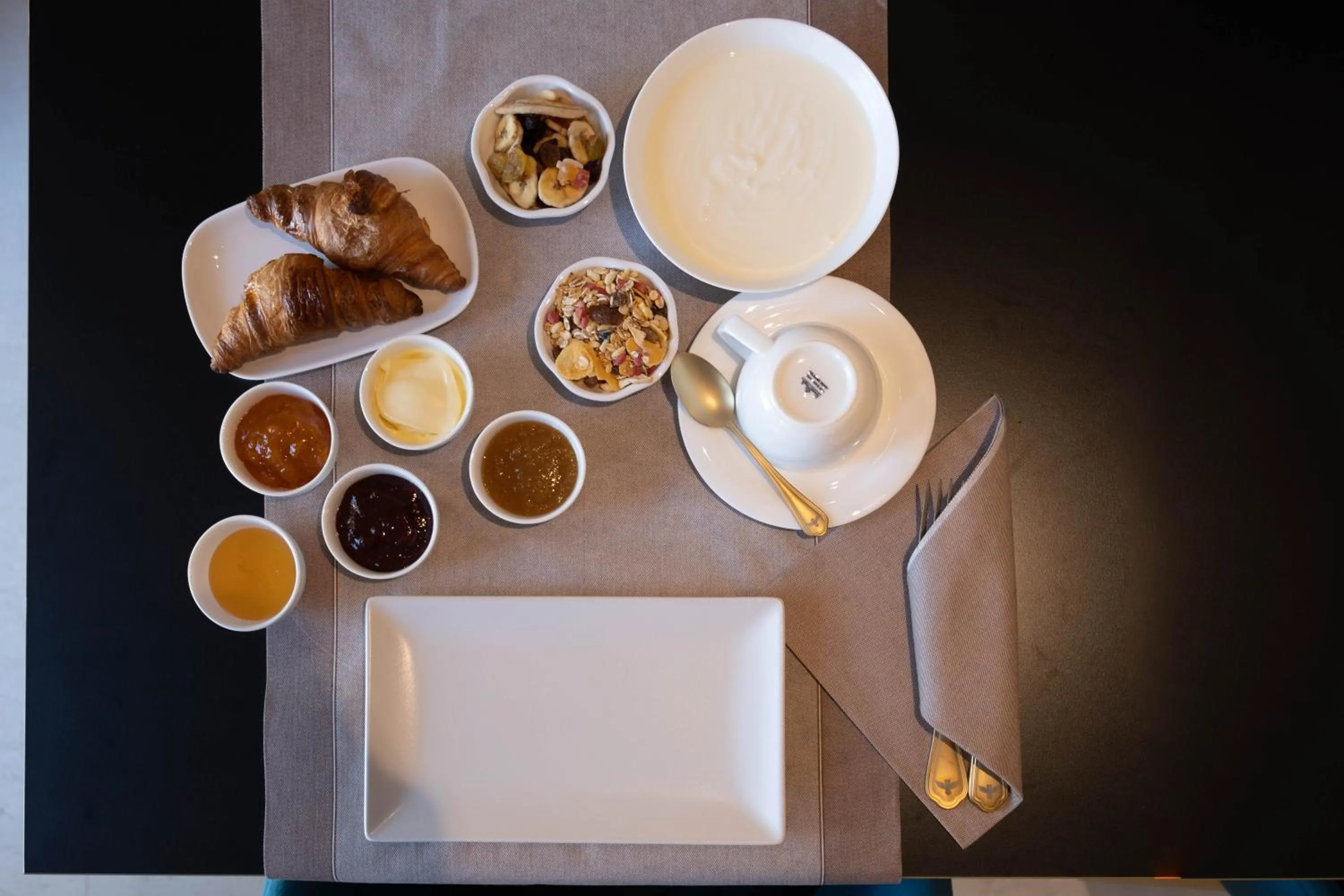 Food and drinks in Relais Forte Benedek Wine & SPA - Adults Only