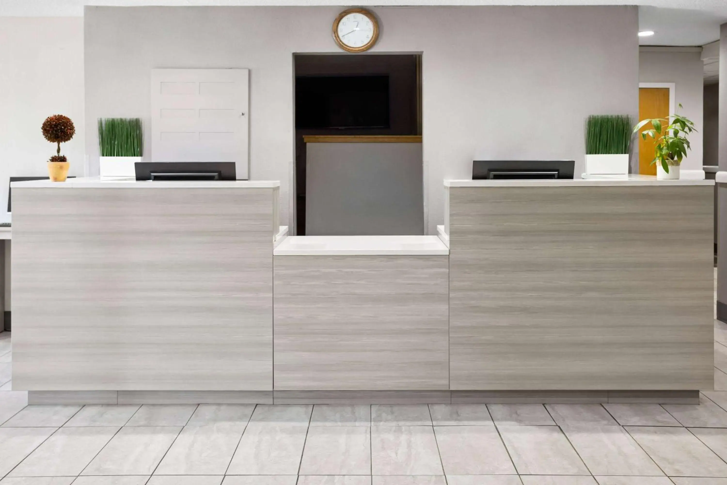 Lobby or reception in Microtel Inn by Wyndham Raleigh-Durham Airport Lobby or reception in Microtel Inn by Wyndham Raleigh-Durham Airport