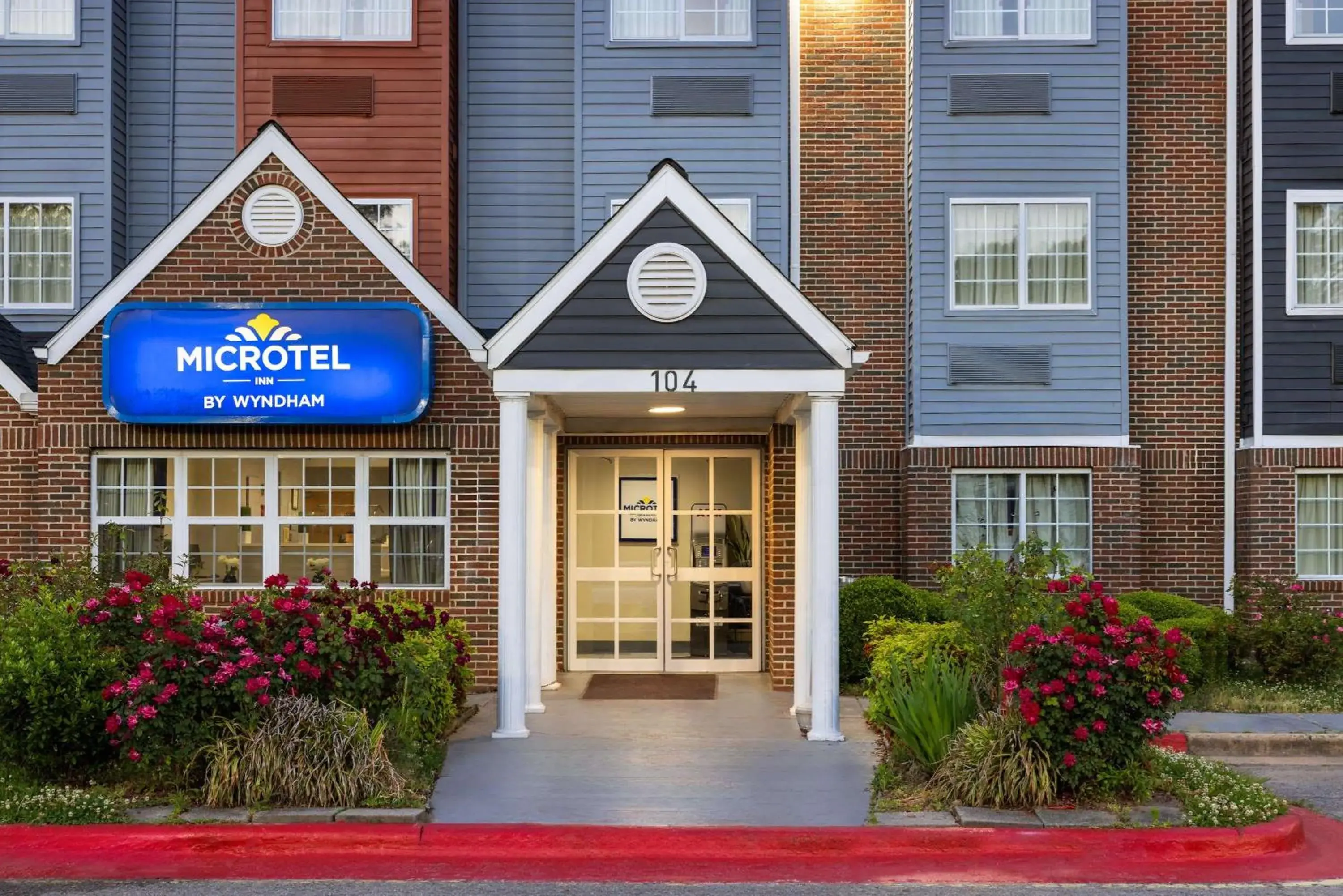 Property building in Microtel Inn by Wyndham Raleigh-Durham Airport Property building in Microtel Inn by Wyndham Raleigh-Durham Airport