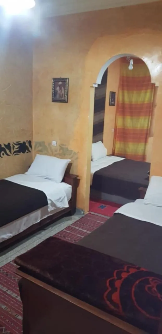 Auberge et hôtel les amis tafraout
