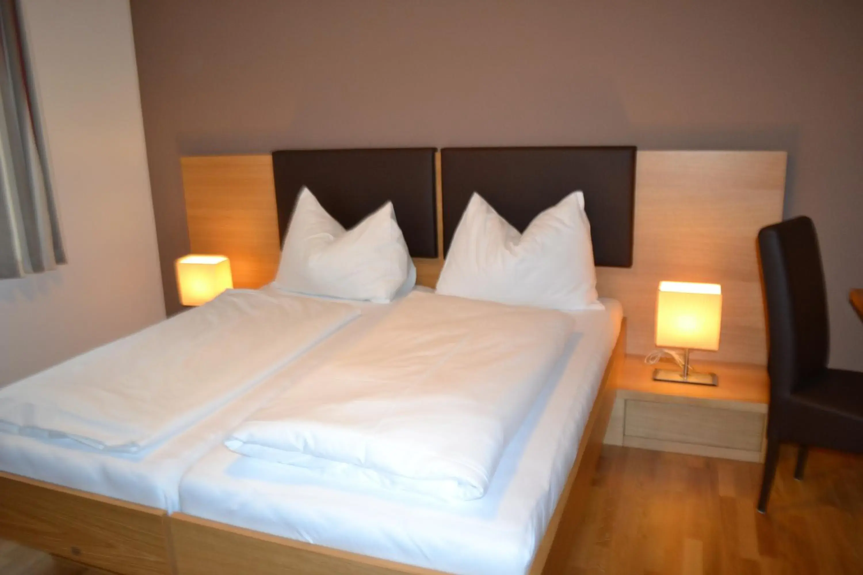 Triple Room - single occupancy in Hotel Gasthof Tirolerwirt Triple Room - single occupancy in Hotel Gasthof Tirolerwirt