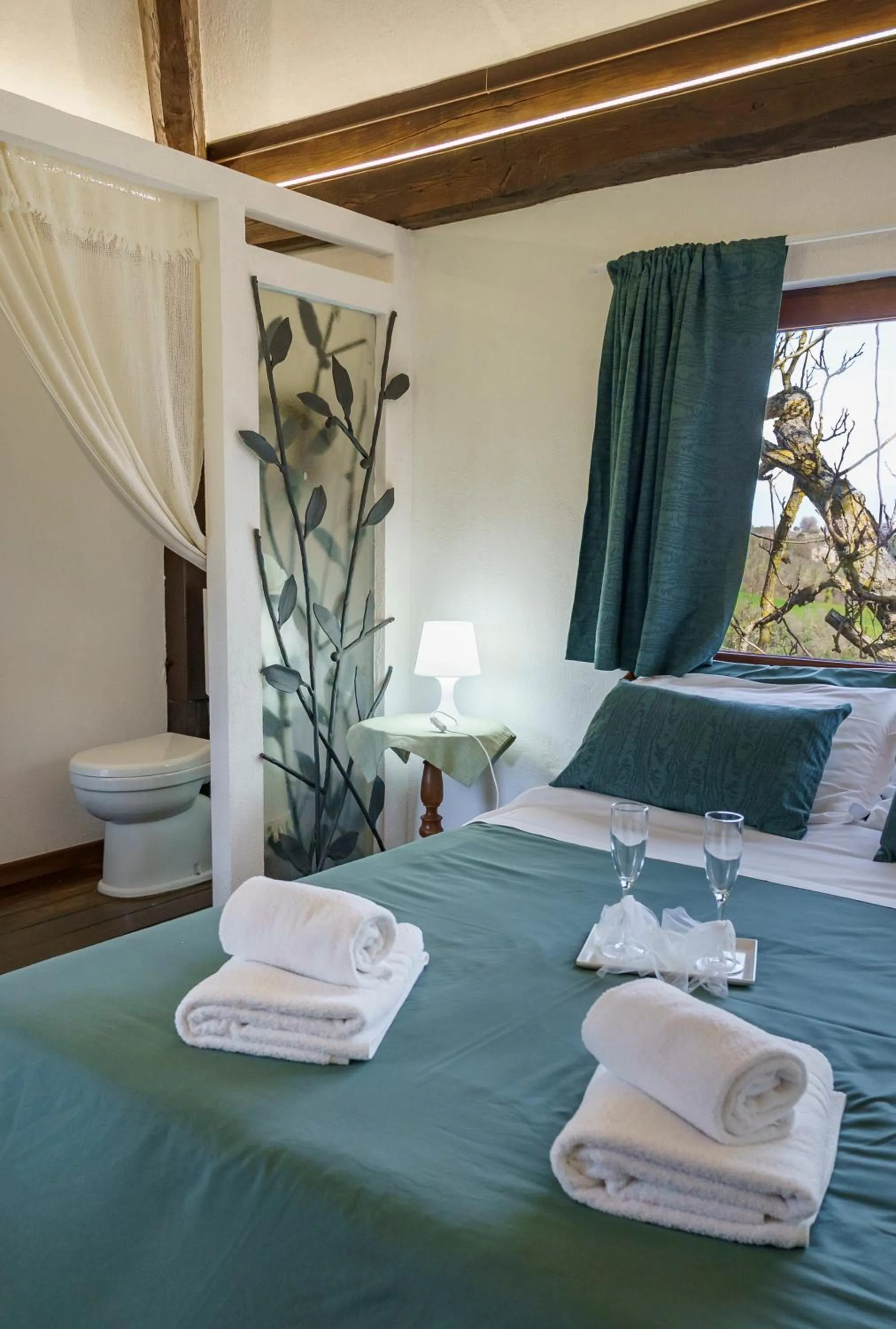 King Room with Spa Bath in La Fortezza Alta