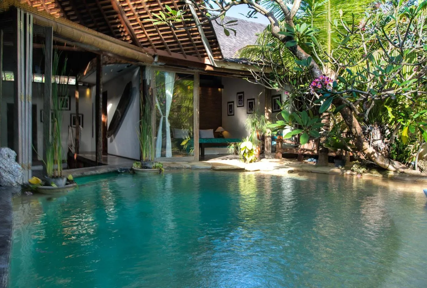 Phinisi Villas - Seminyak Beach