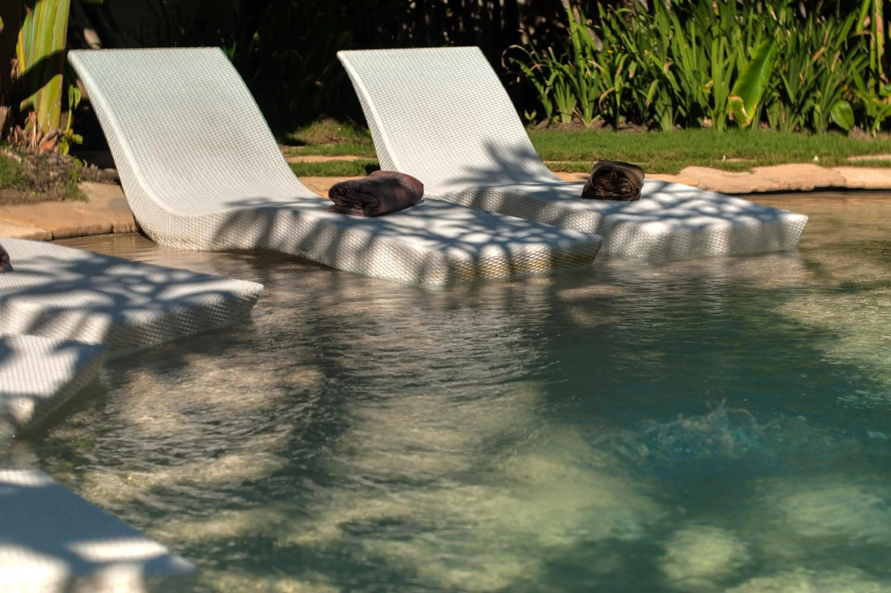 Day in Phinisi Villas - Seminyak Beach