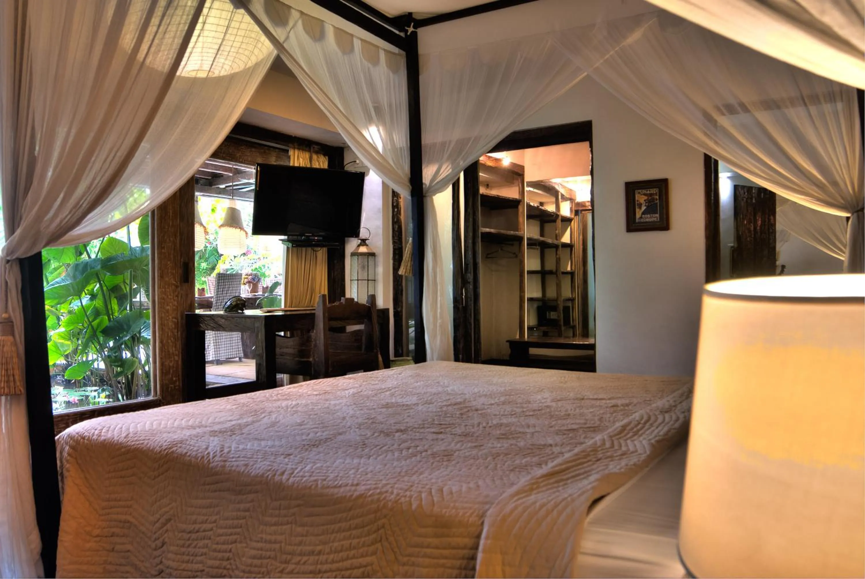 Day, Bed in Phinisi Villas - Seminyak Beach