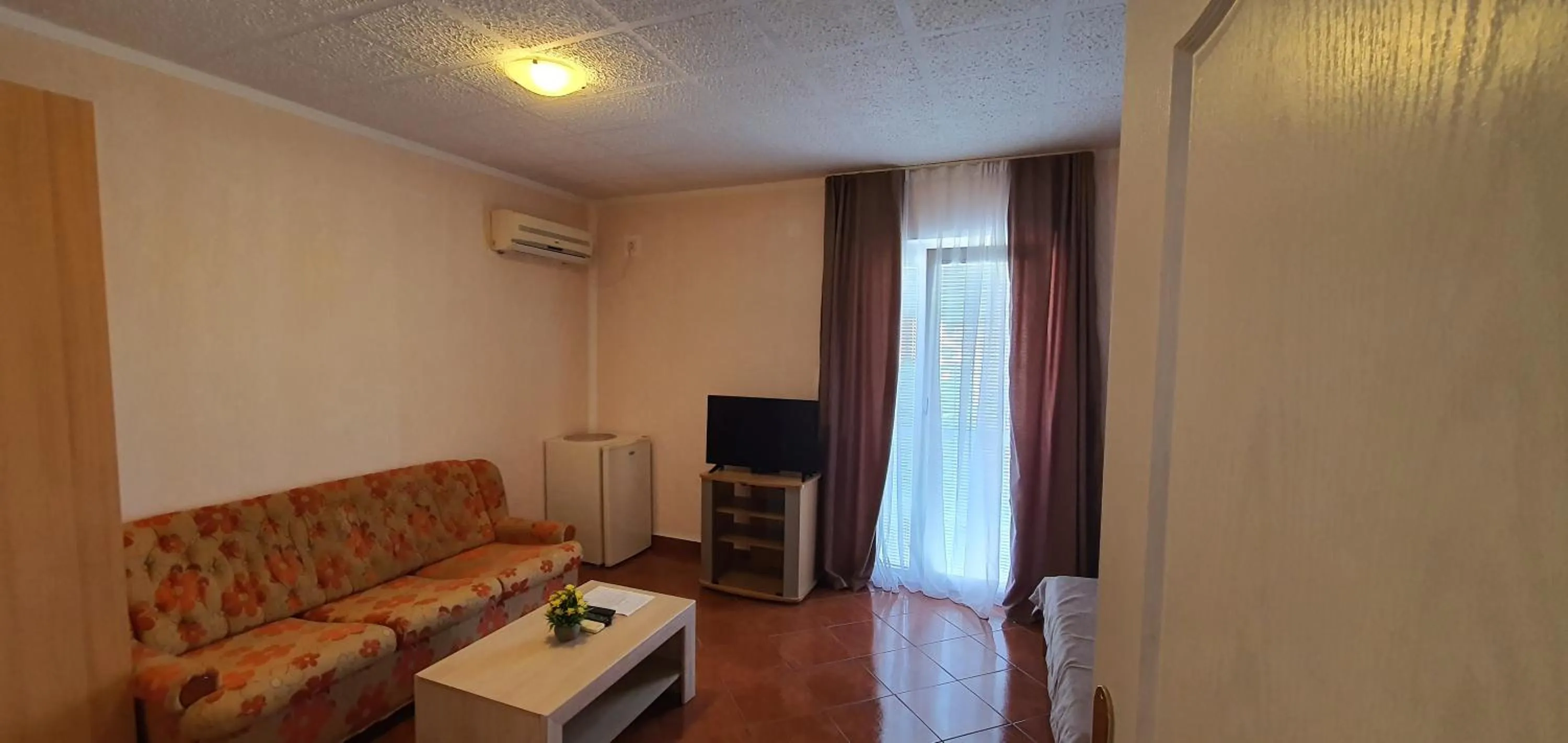 Seating area in Martinović Rooms