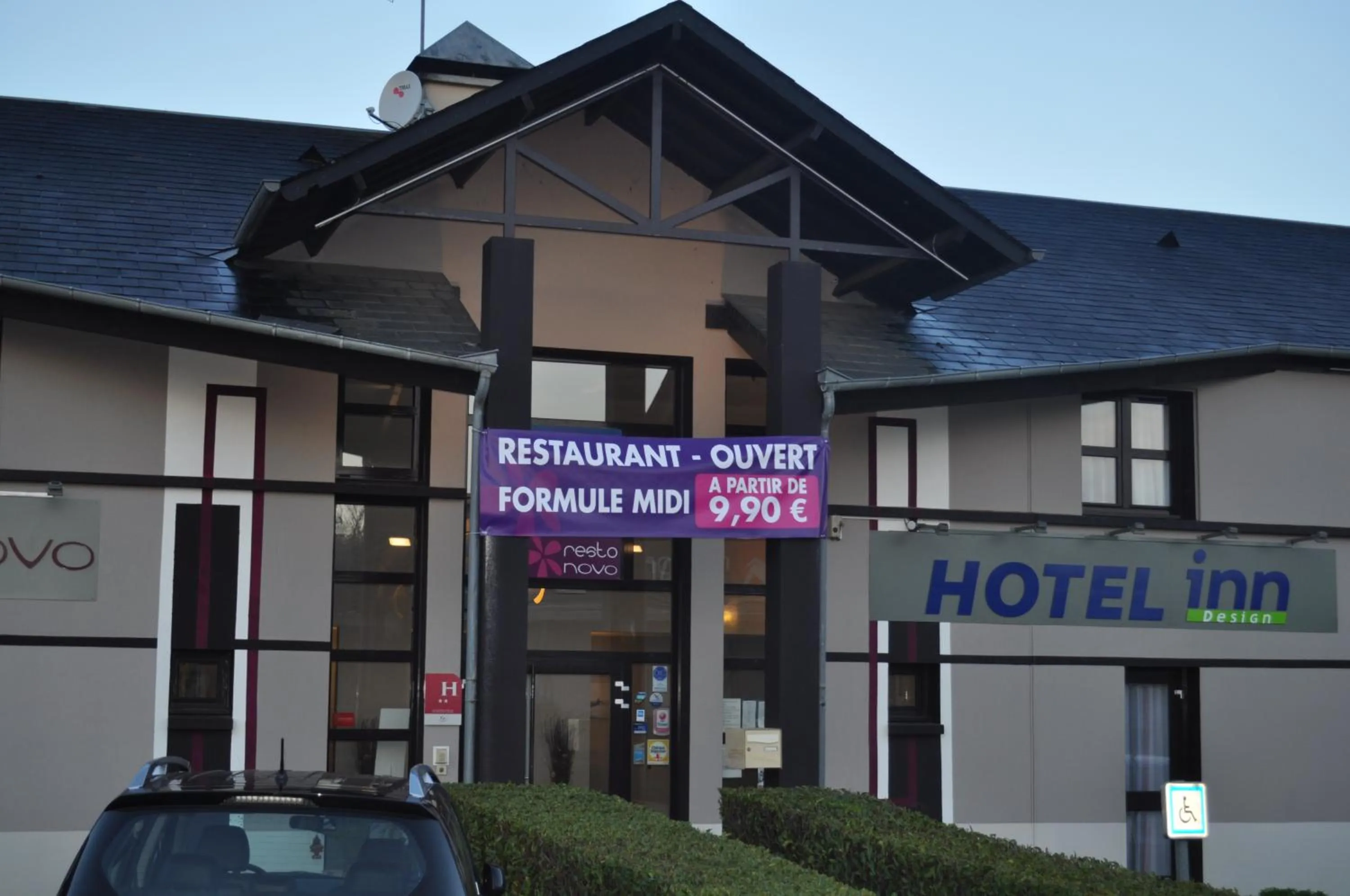 Property building in Hotel Inn Design Resto Novo Challans