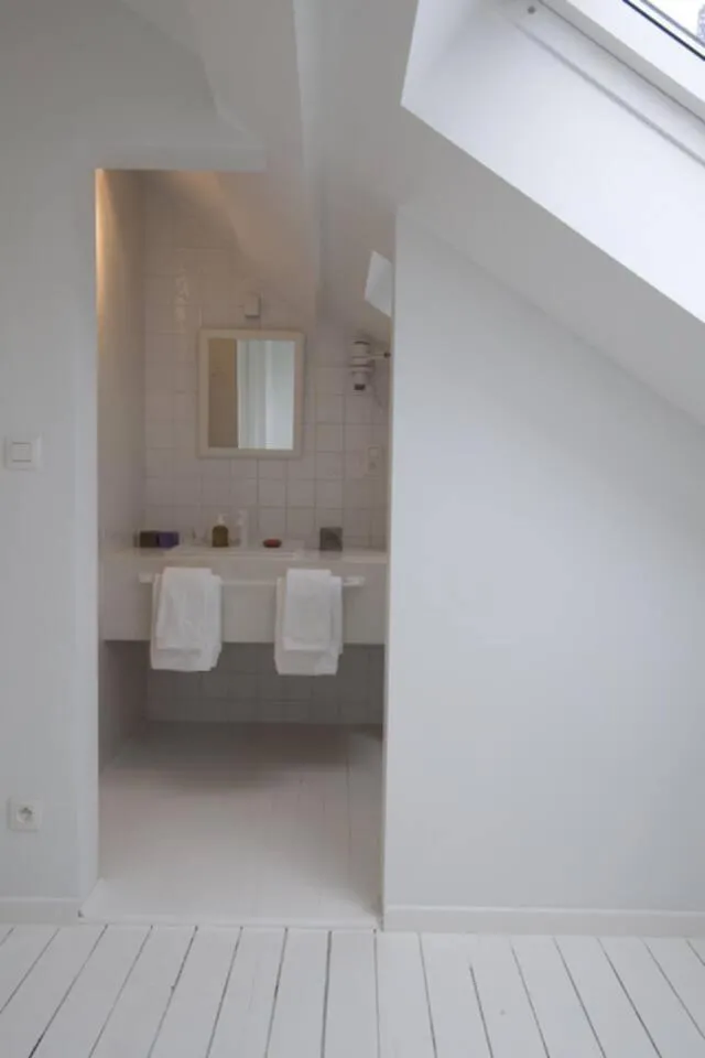Bathroom in La Maison Haute guesthouse