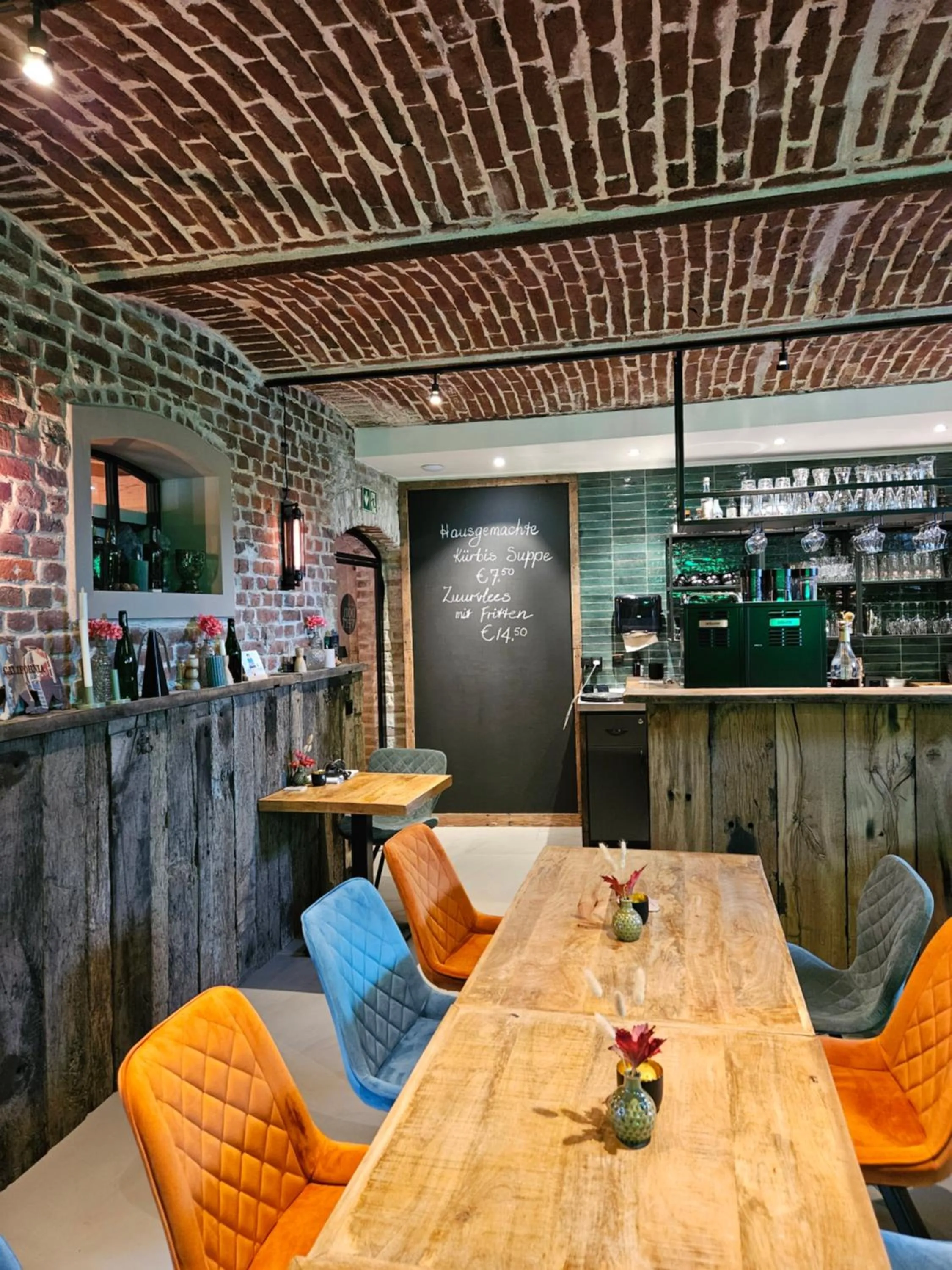Seating area in Bon Vert B&B en Café