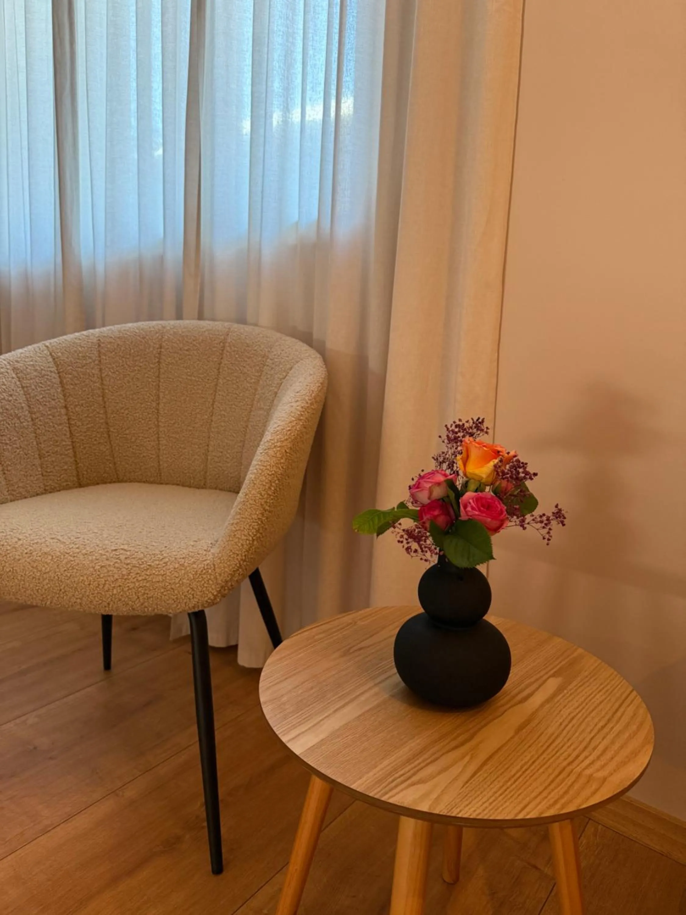 Seating area in Bon Vert B&B en Café