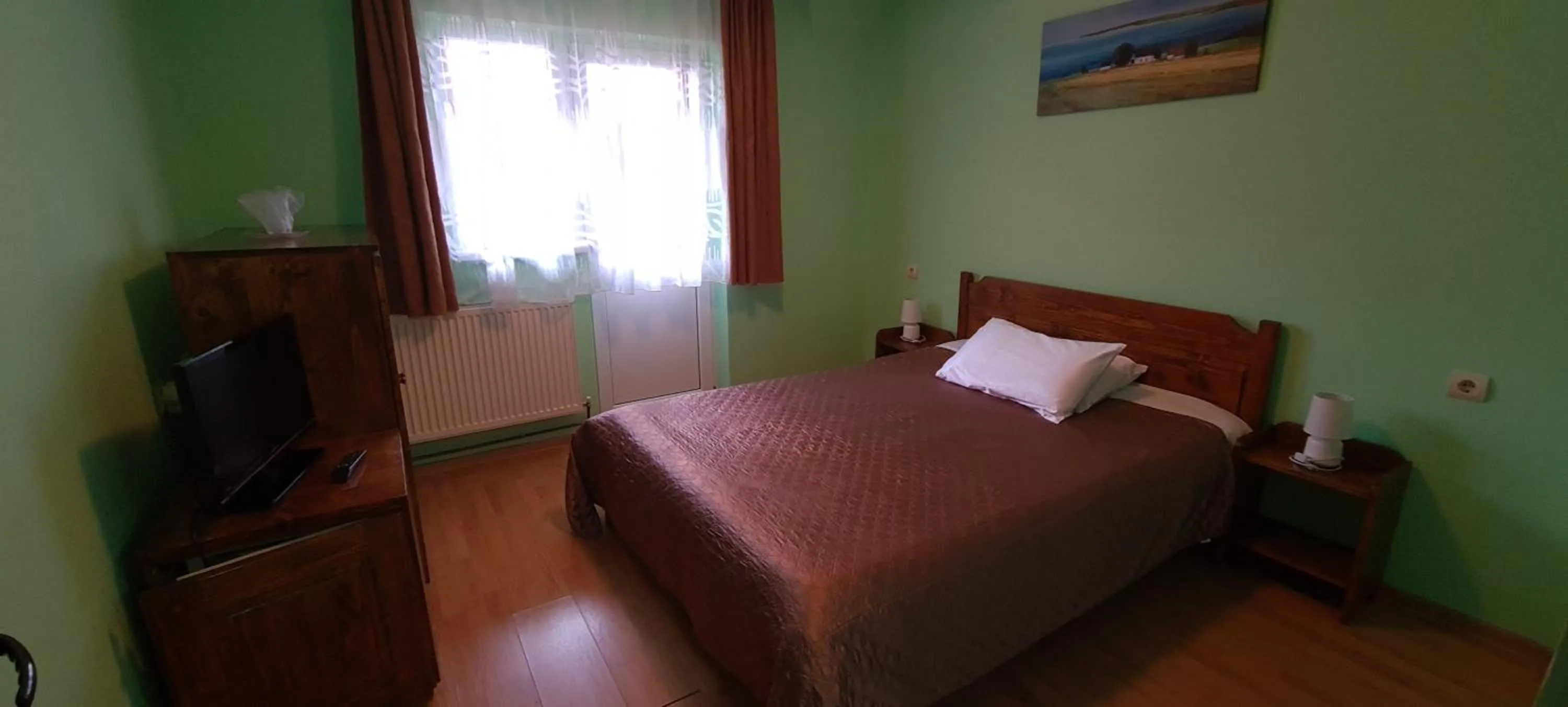 Bed in Pensiunea Aurora - Great Hostel Voineasa