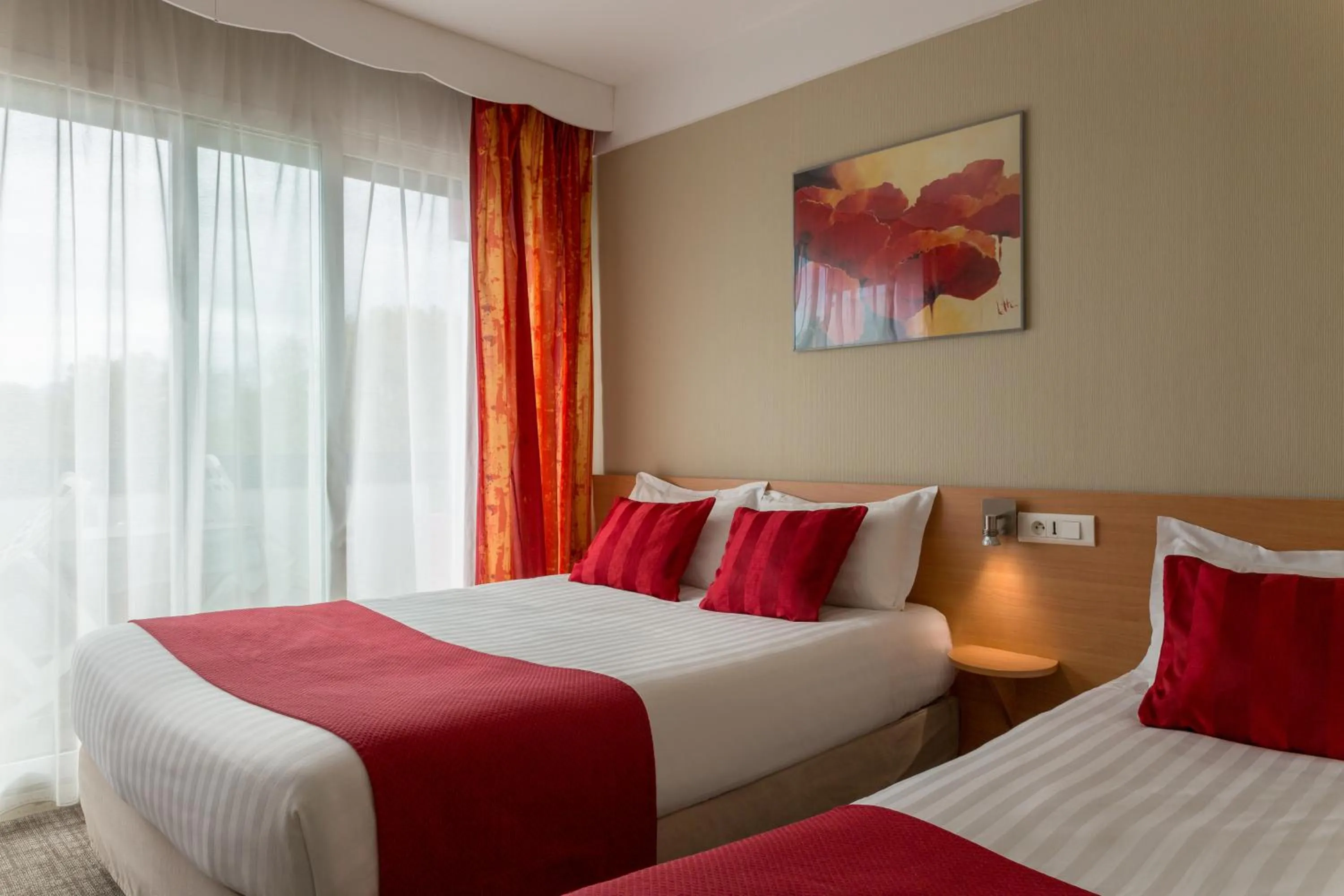 Bed in The Originals City, Hôtel Villancourt, Grenoble Sud