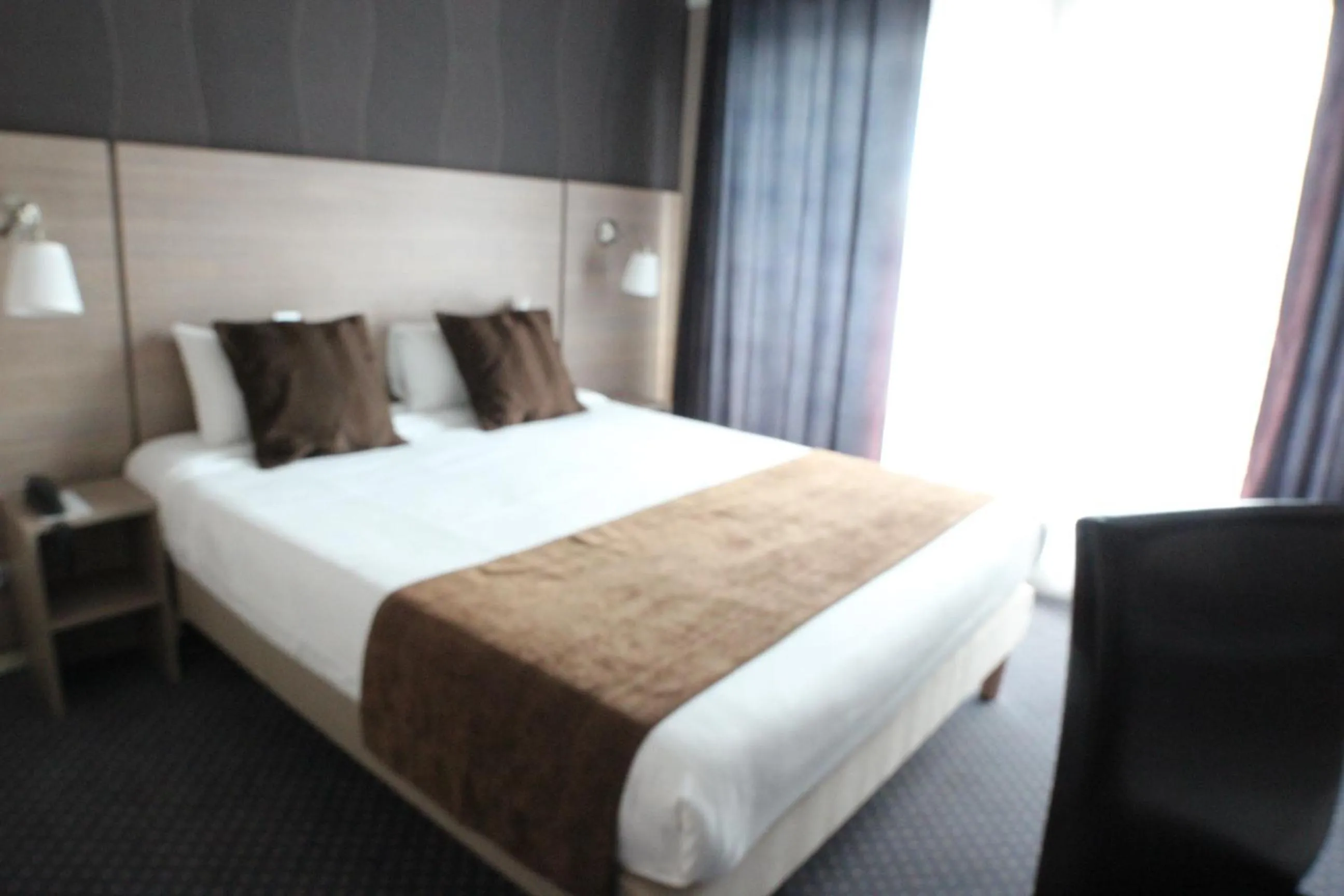 Bed in The Originals City, Hôtel Villancourt, Grenoble Sud