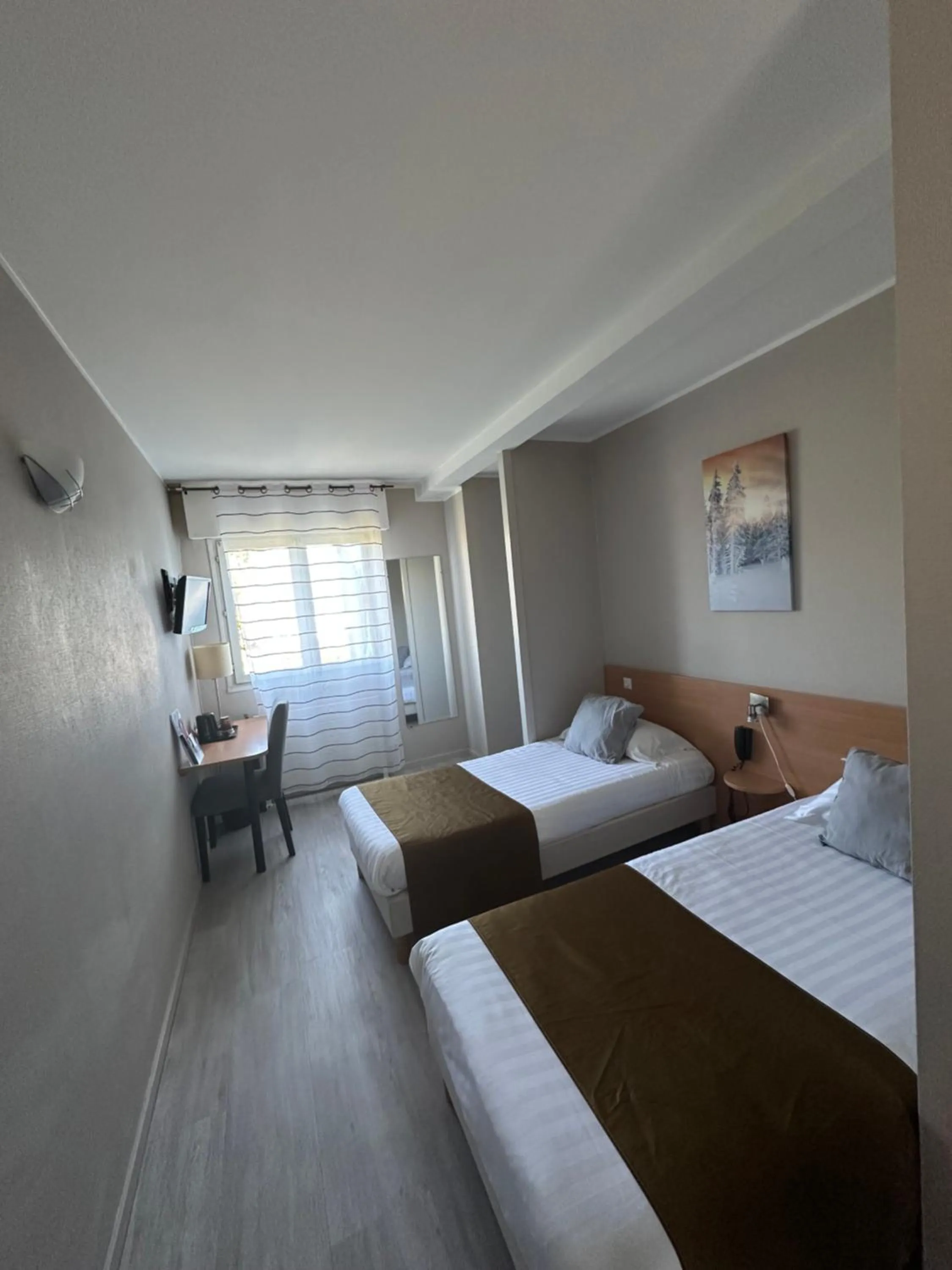 Bed in The Originals City, Hôtel Villancourt, Grenoble Sud