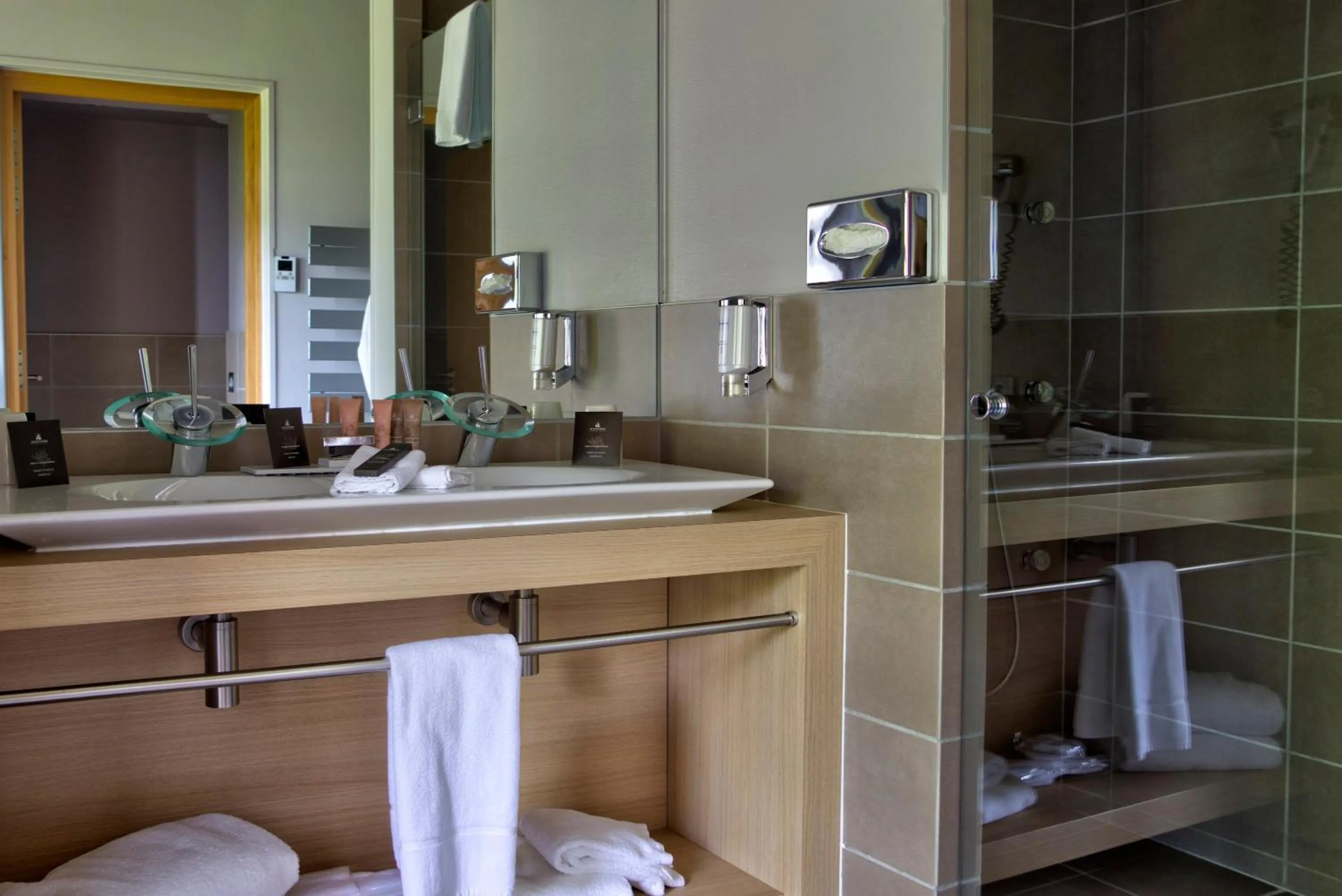 Bathroom in Château des Avenieres - Relais & Châteaux