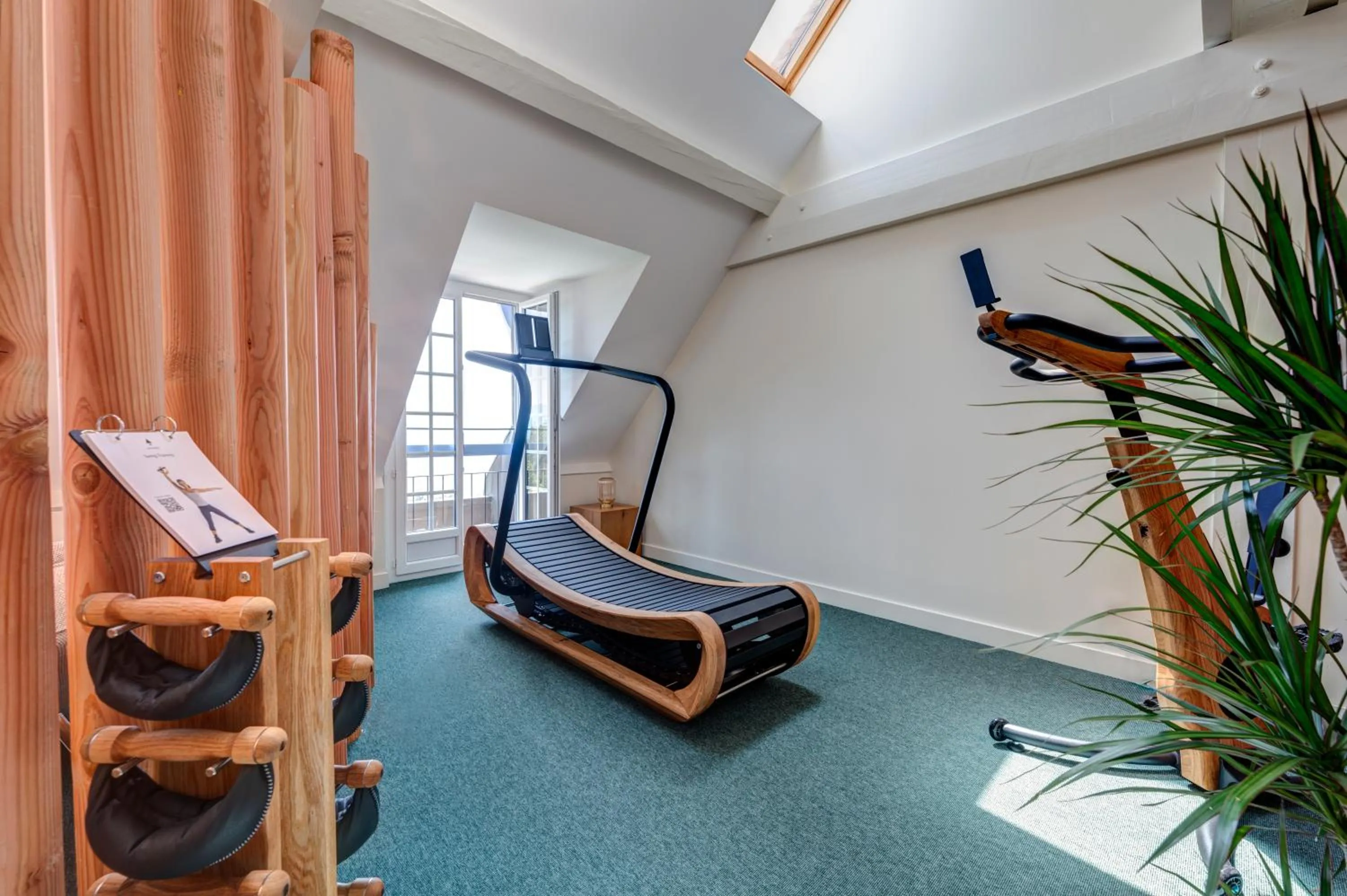 Spa and wellness centre/facilities in Château des Avenieres - Relais & Châteaux