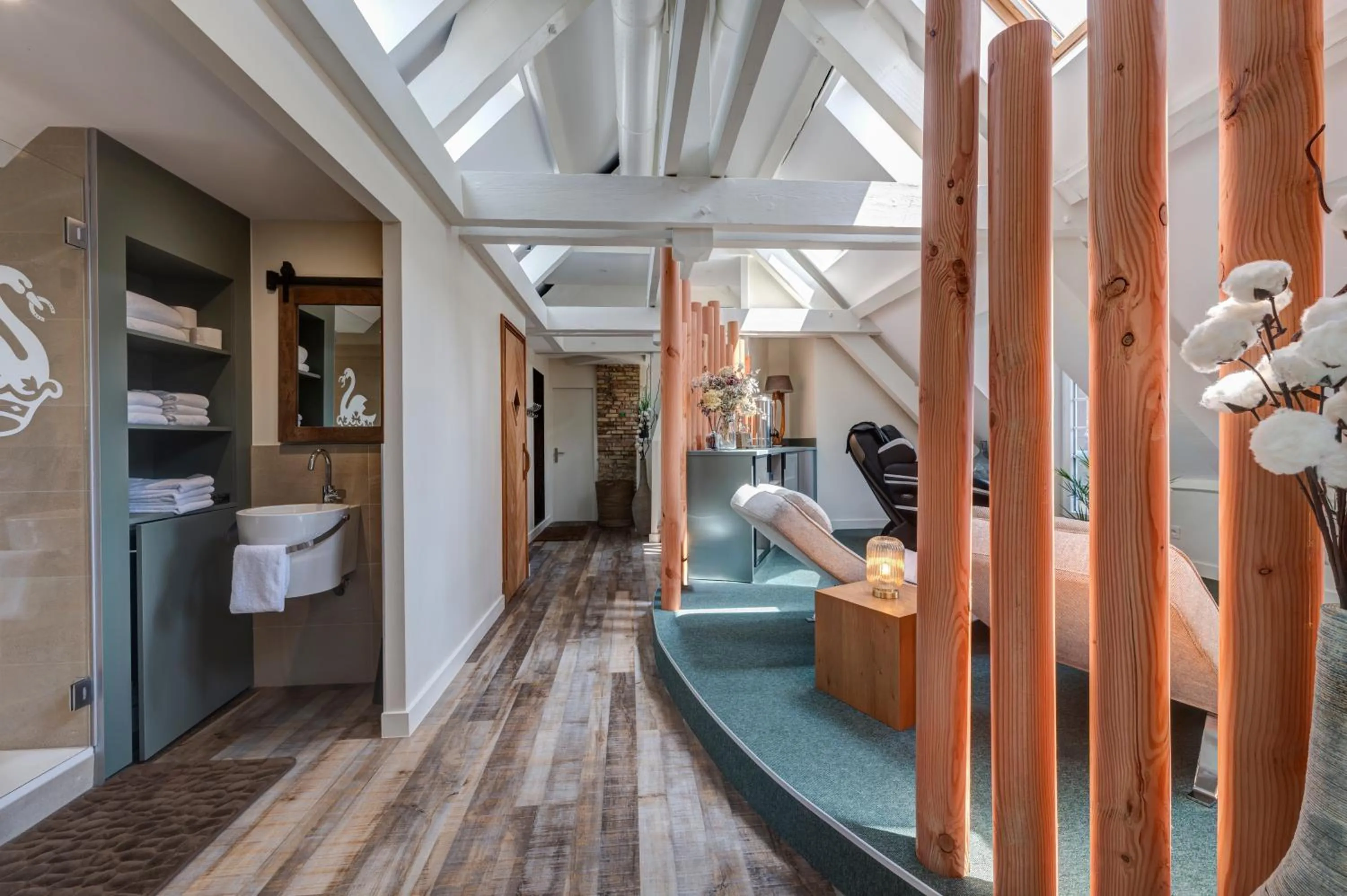 Spa and wellness centre/facilities in Château des Avenieres - Relais & Châteaux