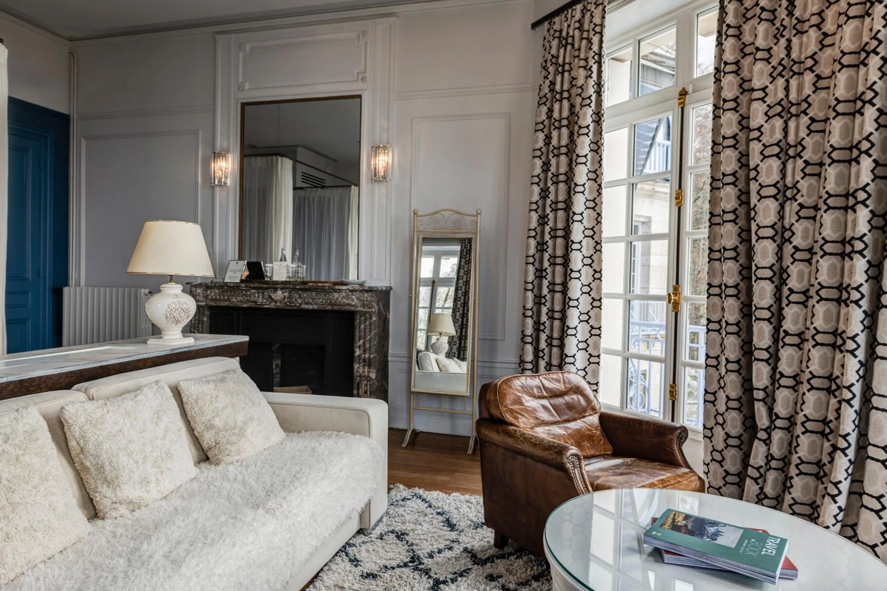 Decorative detail in Château des Avenieres - Relais & Châteaux