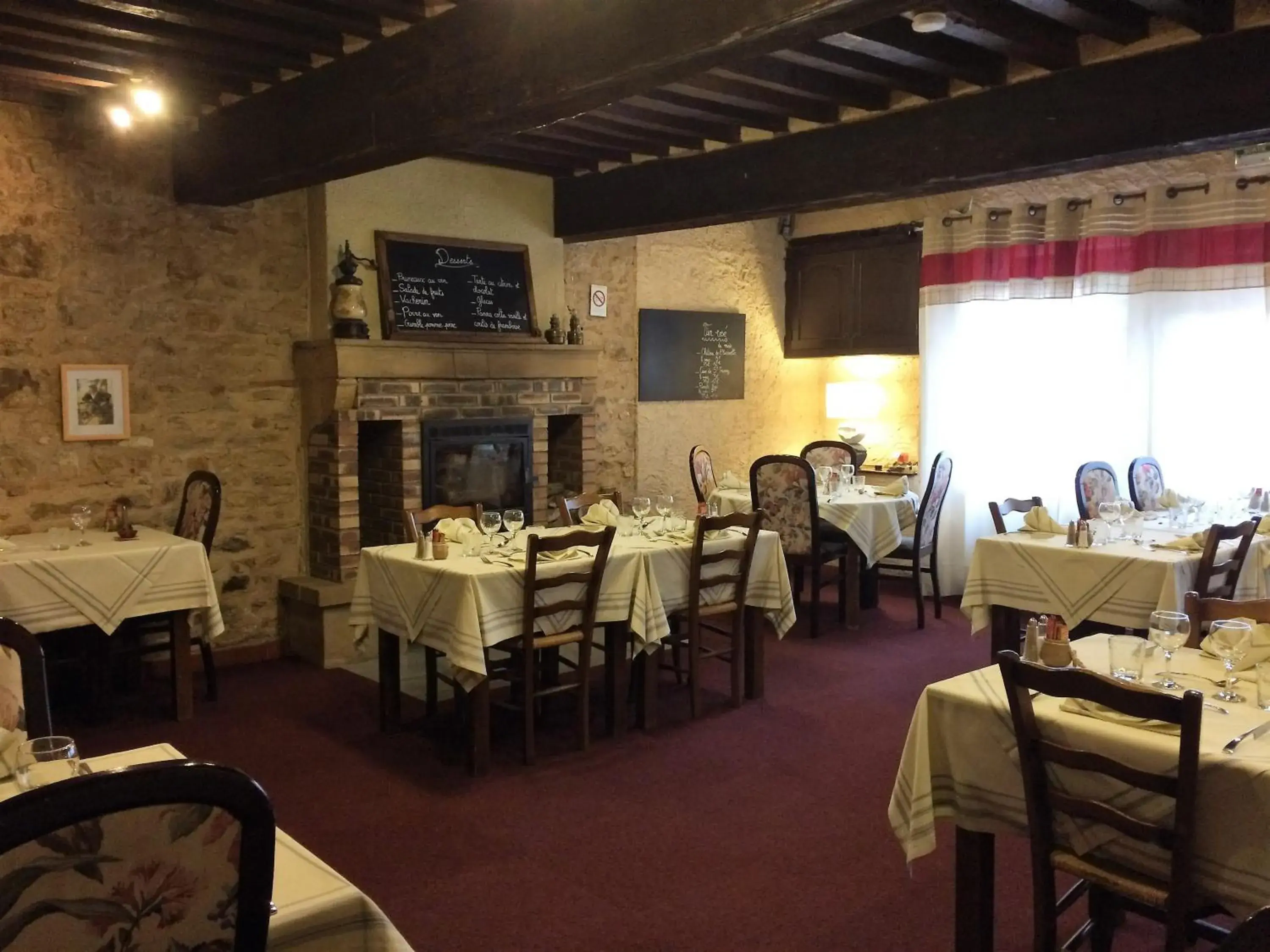 Restaurant/places to eat in Delfotel Restaurant/places to eat in Delfotel