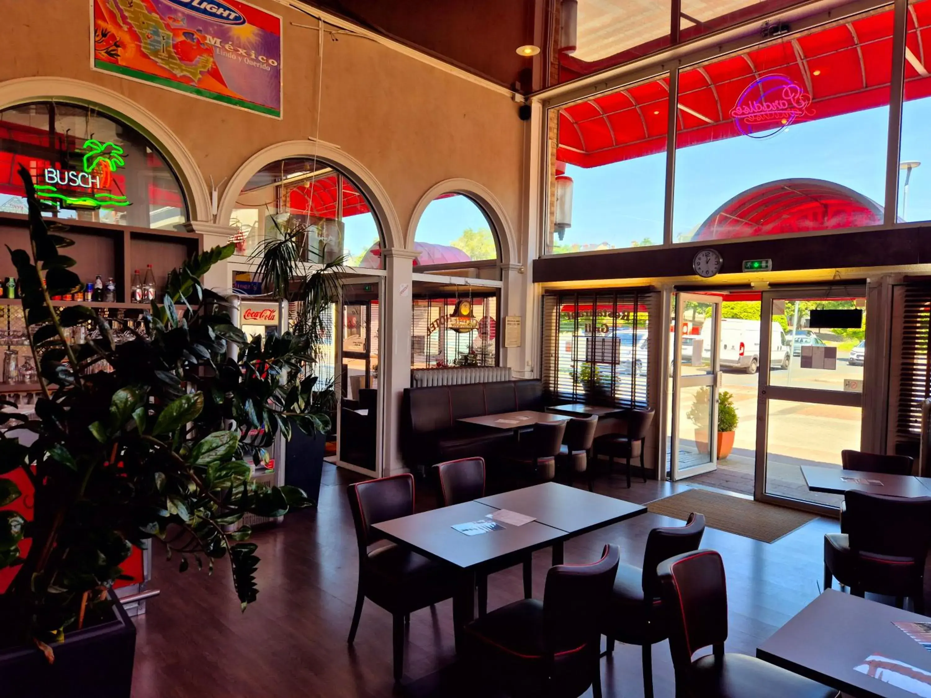 Restaurant/places to eat in Arche Hotel Restaurant/places to eat in Arche Hotel