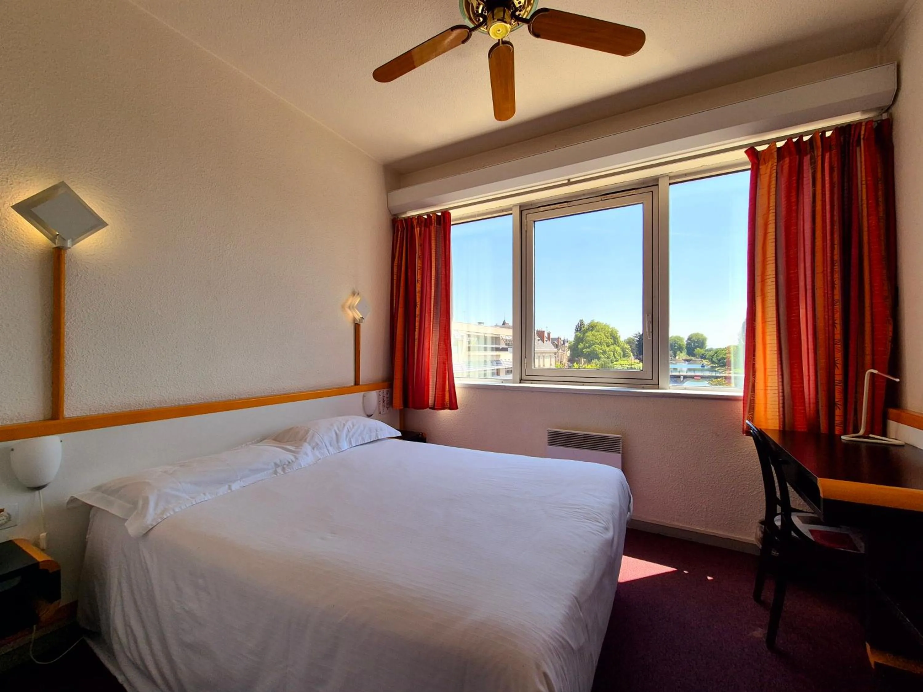 Bedroom, Bed in Arche Hotel