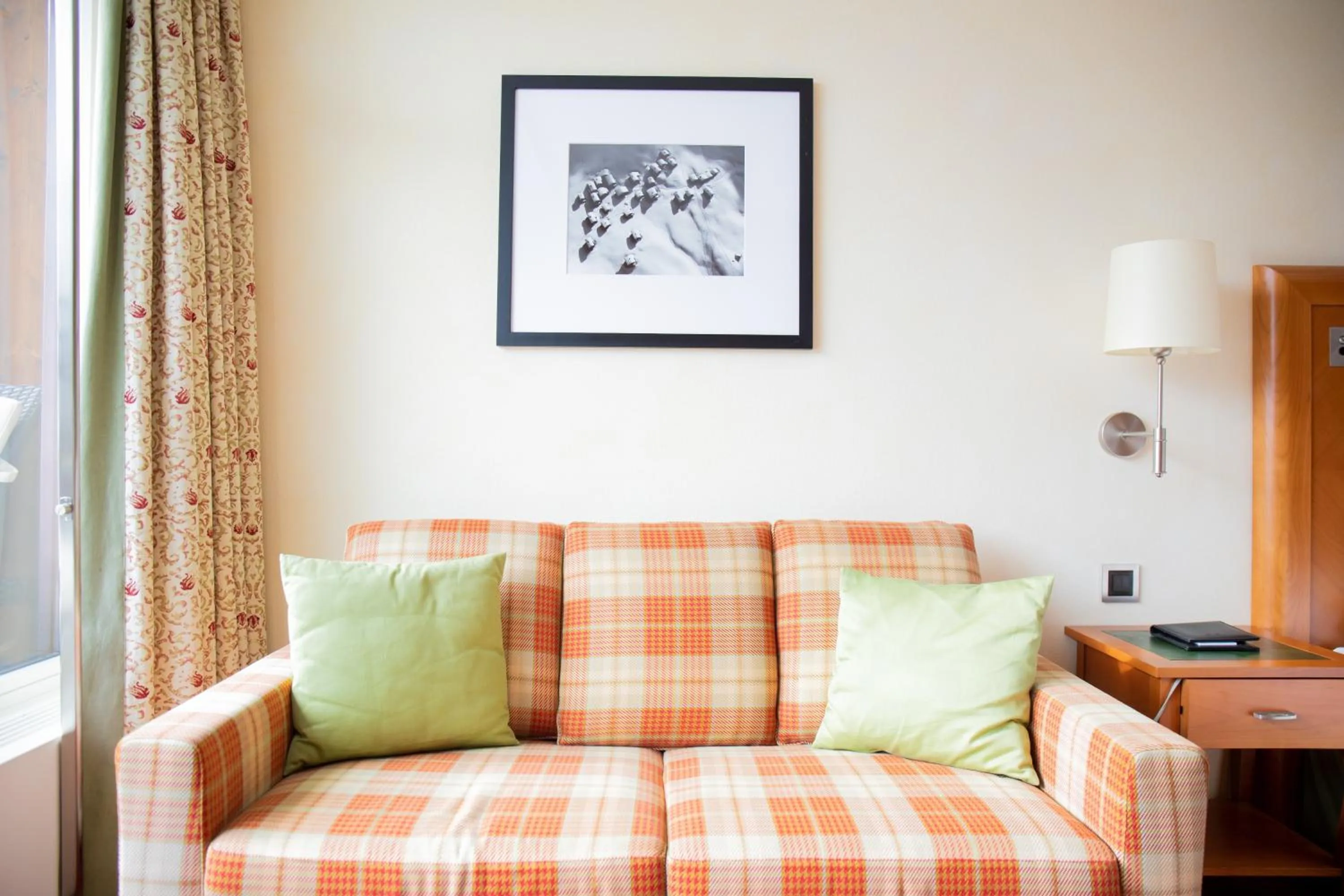 Photo of the whole room in Arosa Kulm Hotel & Alpin Spa