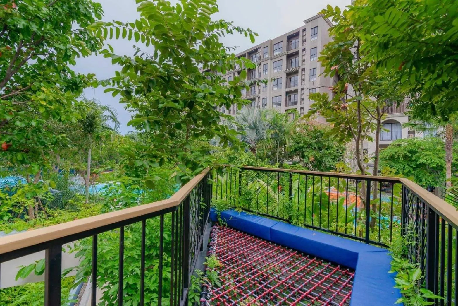 Cicada Huahin Pool Access by PP ห้องสวยติดสระ