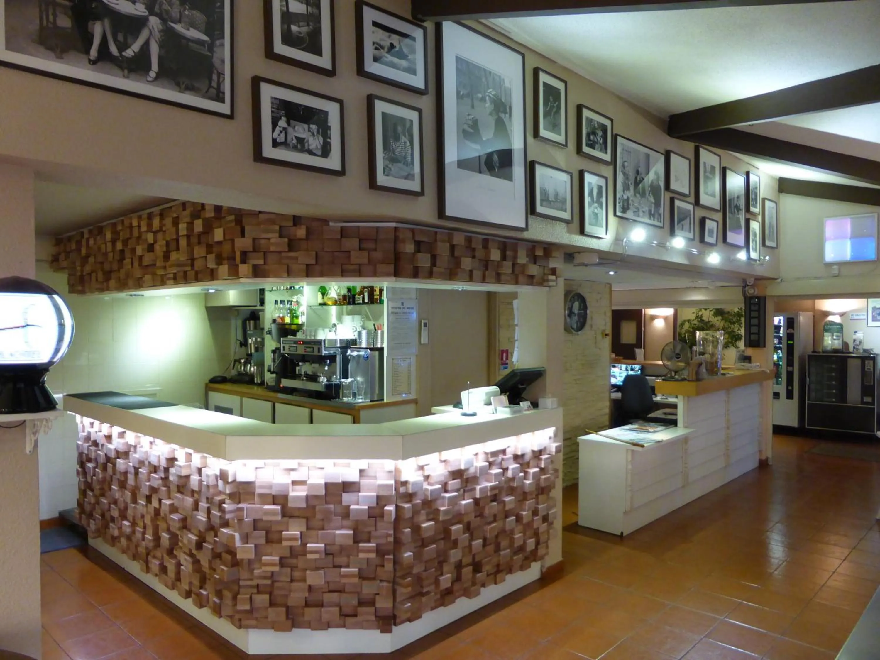 Lobby or reception in Hotel & Restaurant Heliotel