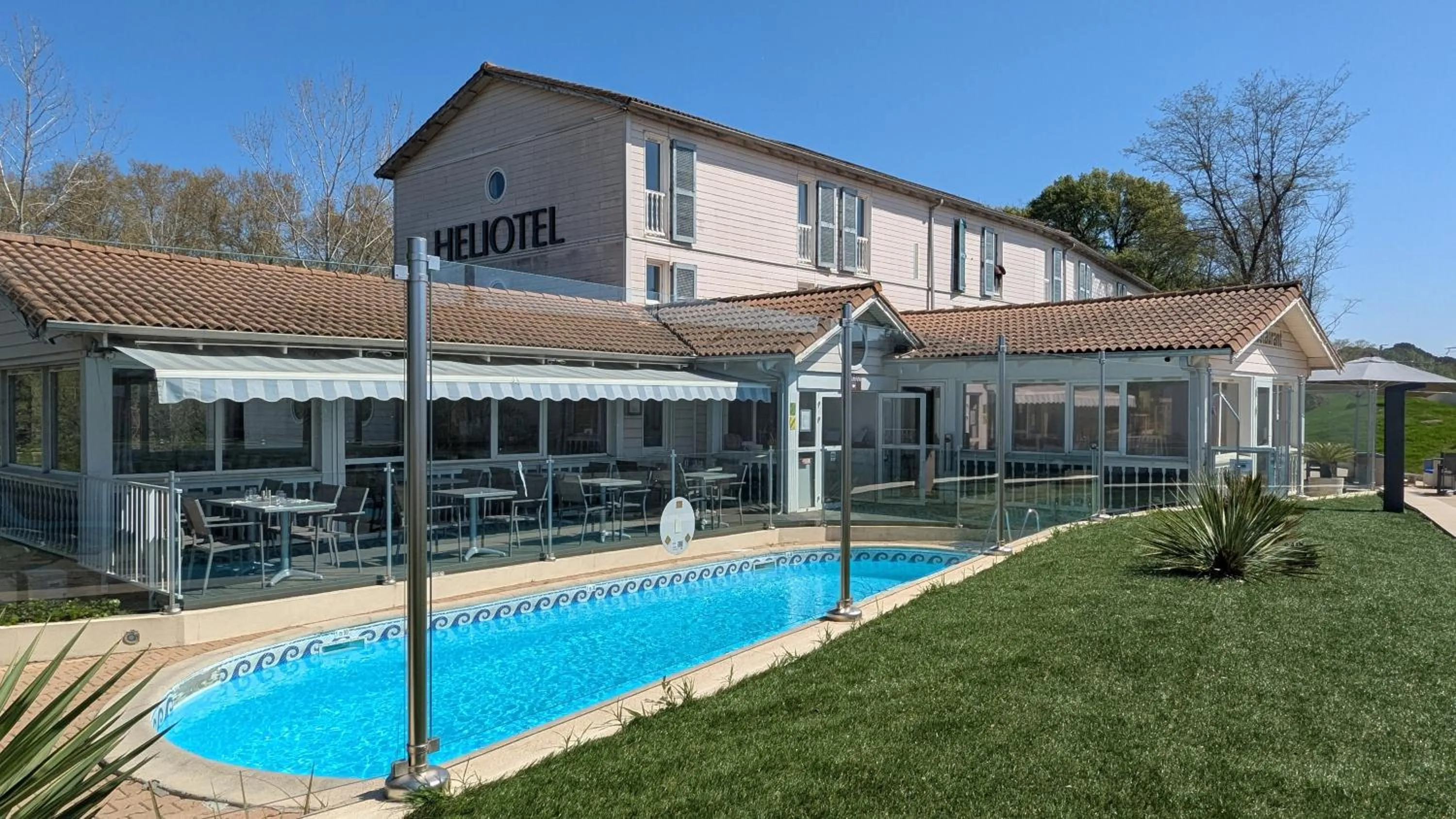 Property building in Hotel & Restaurant Heliotel