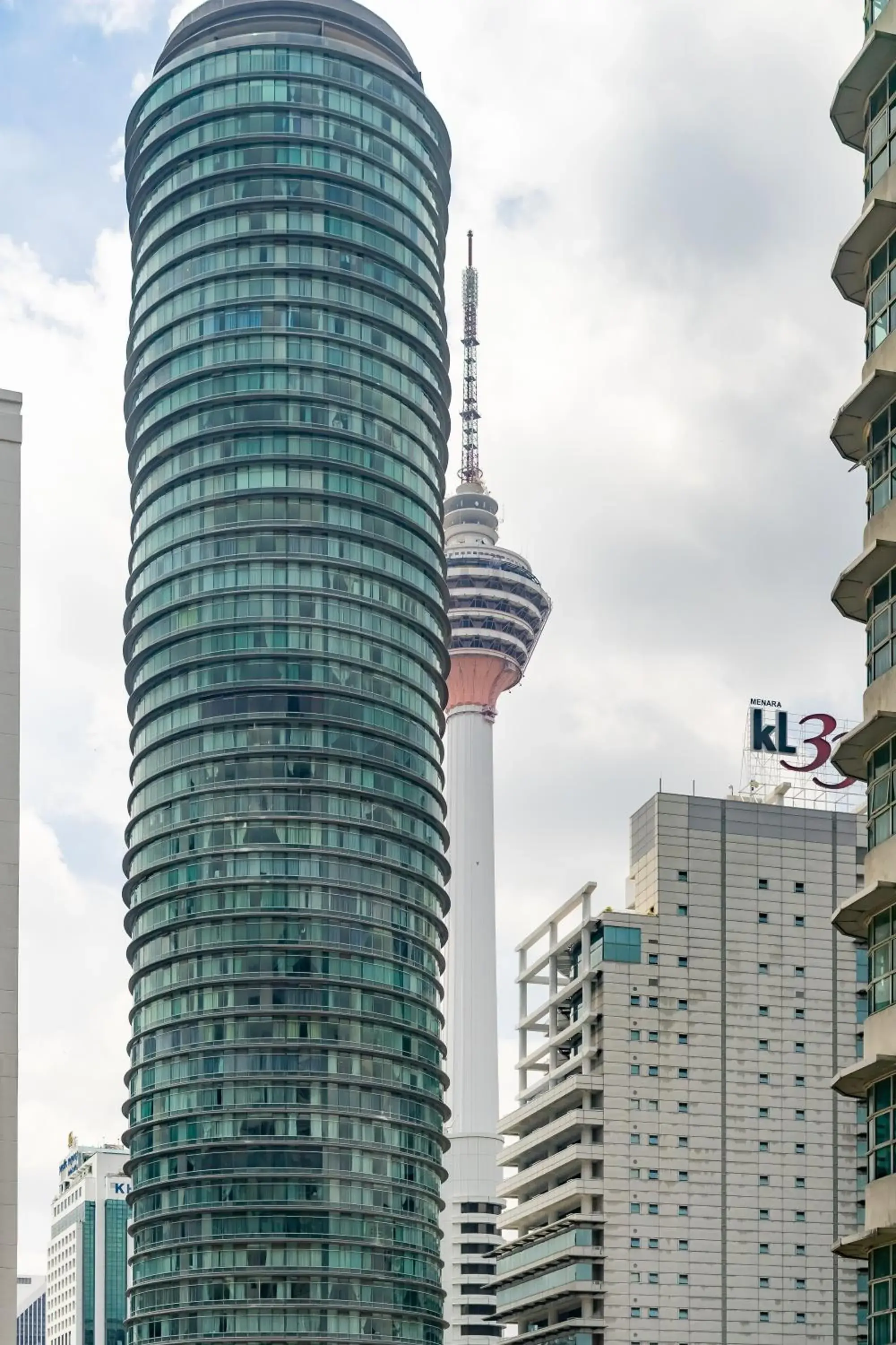 View (from property/room) in KLCC Homestay Vacation Sky Suites KLCC Birdy Stay View (from property/room) in KLCC Homestay Vacation Sky Suites KLCC Birdy Stay