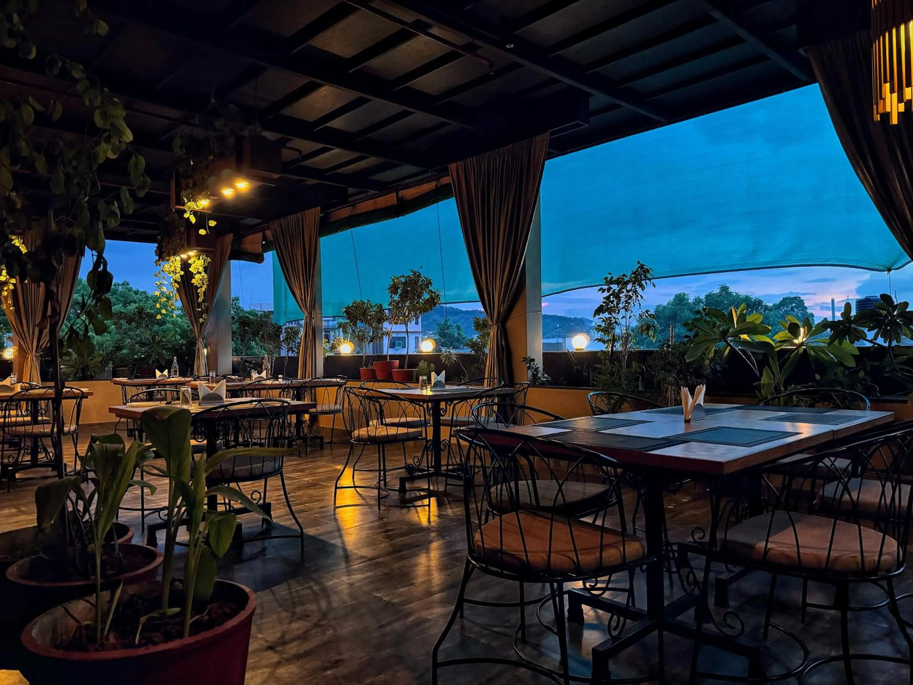 Restaurant/places to eat in RION - A Boutique Hotel