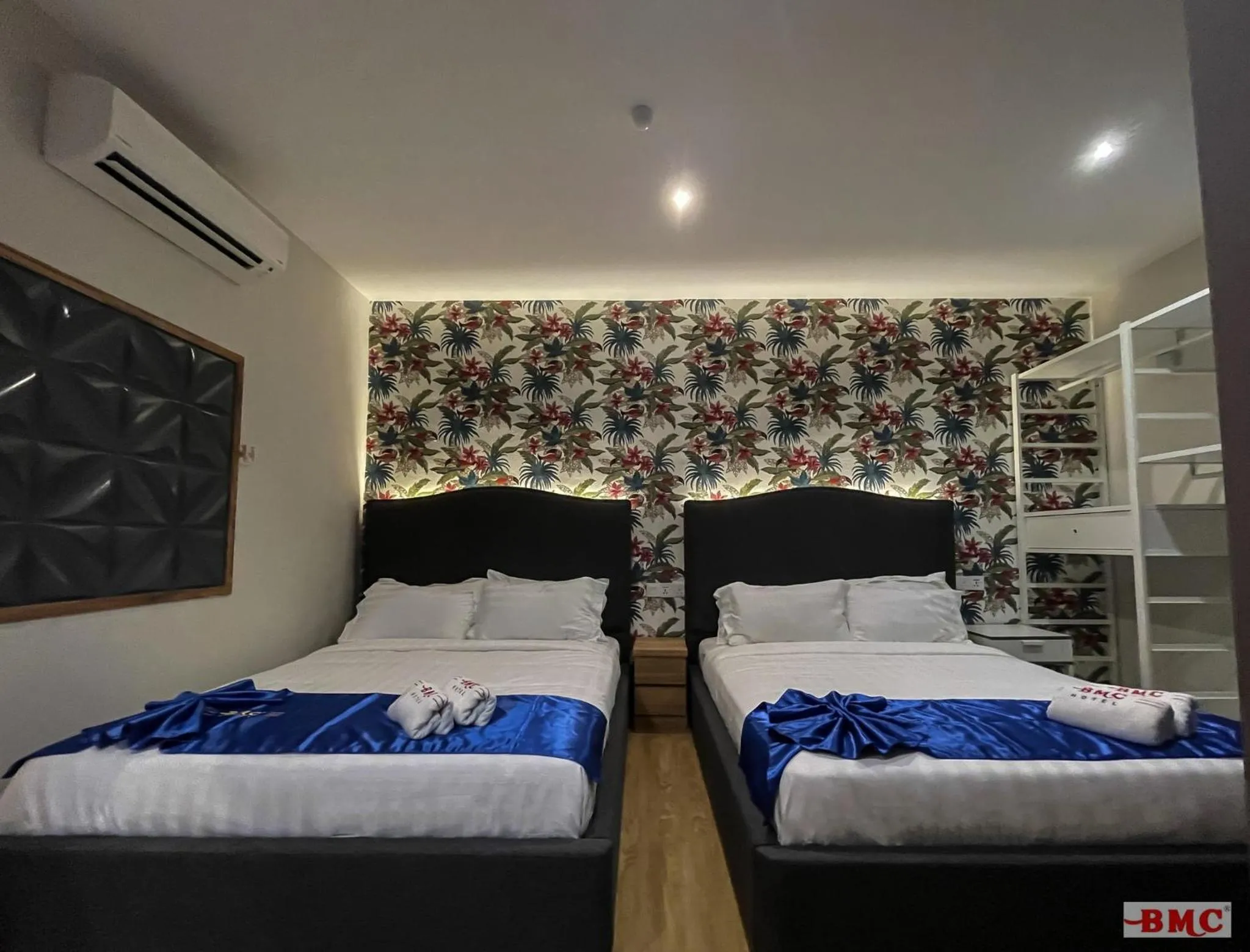 Bedroom, Bed in BMC Hotel